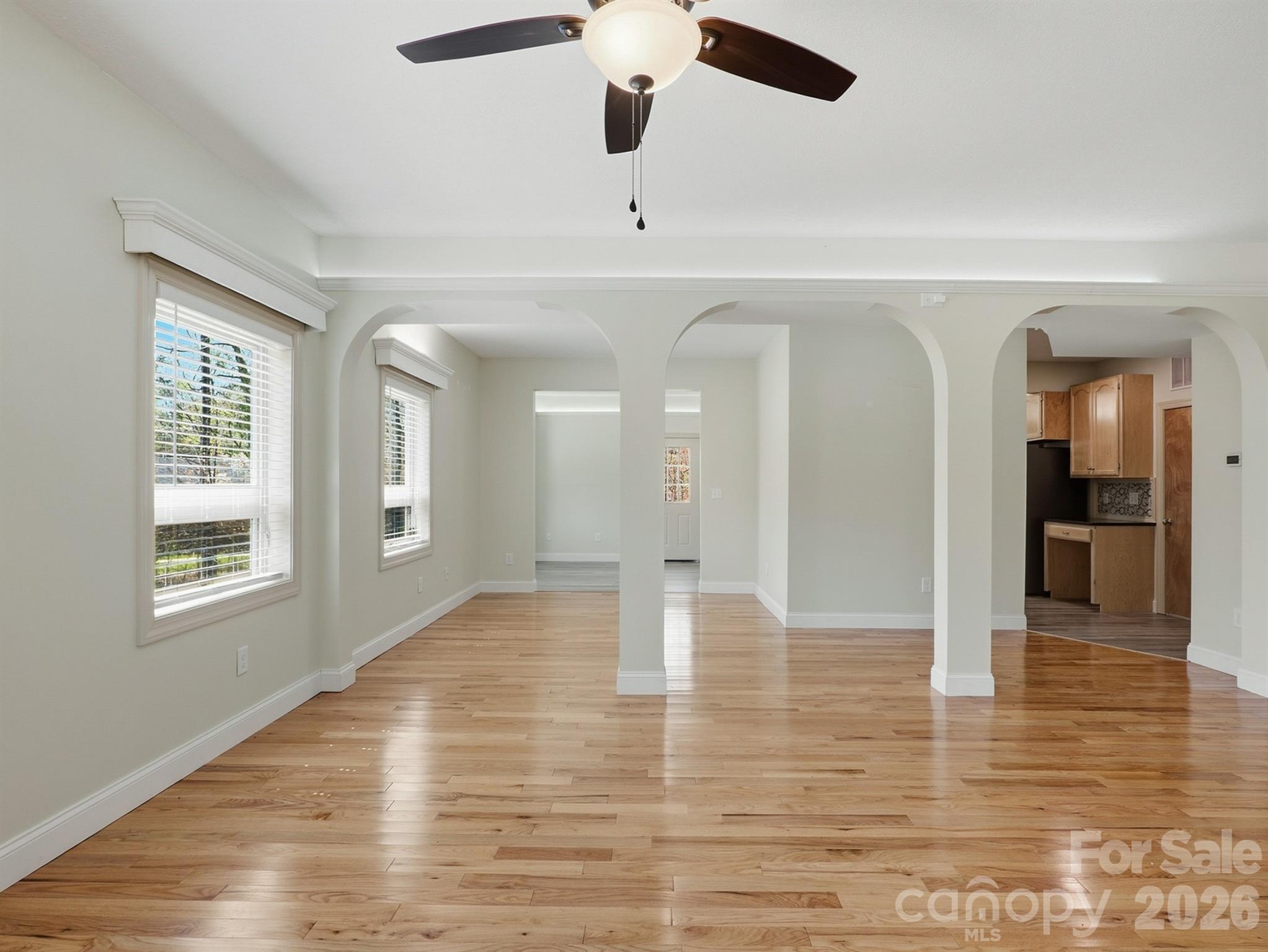 Single Family Residence at 8128 Cane Pointe Lane, Waxhaw, photo 10 of 46