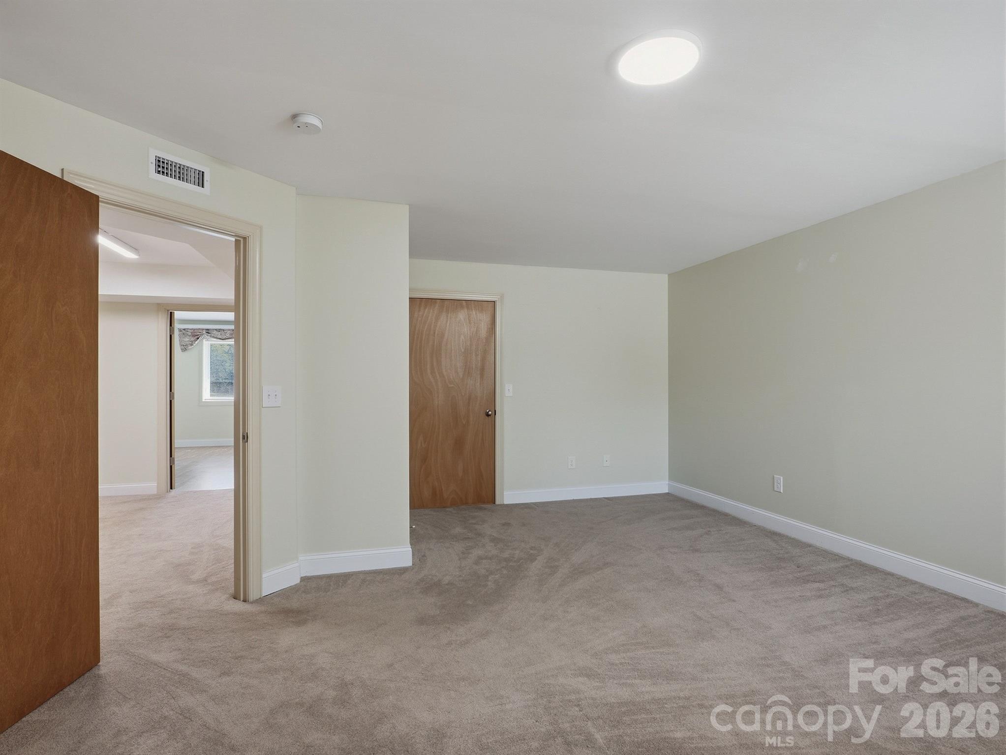 Single Family Residence at 8128 Cane Pointe Lane, Waxhaw, photo 31 of 46