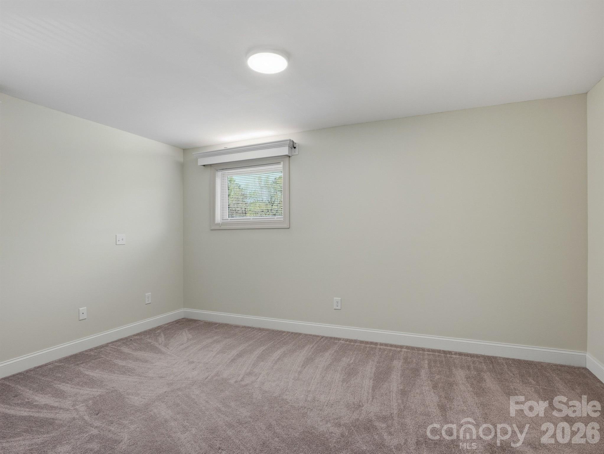 Single Family Residence at 8128 Cane Pointe Lane, Waxhaw, photo 32 of 46