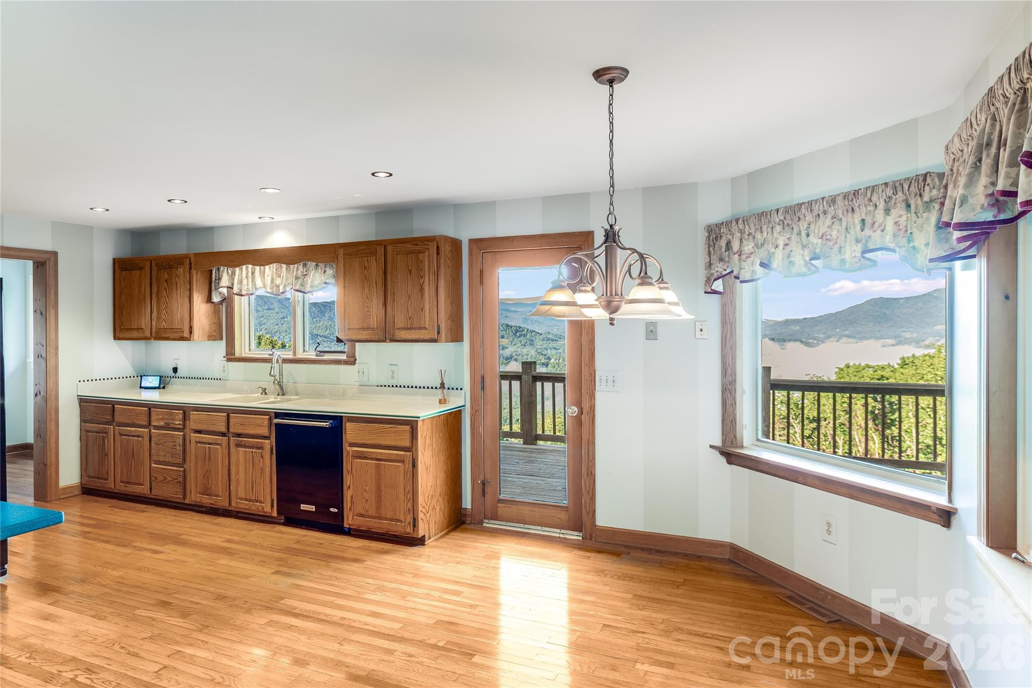 Views from every room - 1087 Brigadoon Drive, Clyde