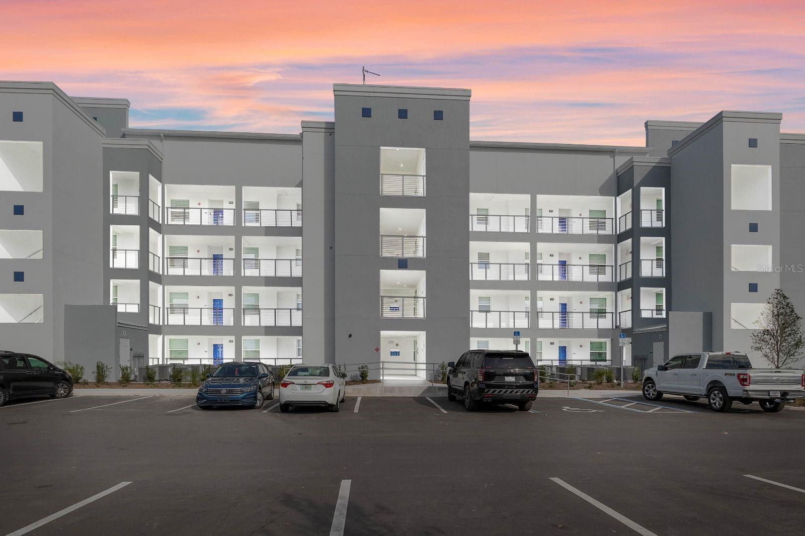 Building Exterior - 3191 PARADOX CIR #405, KISSIMMEE