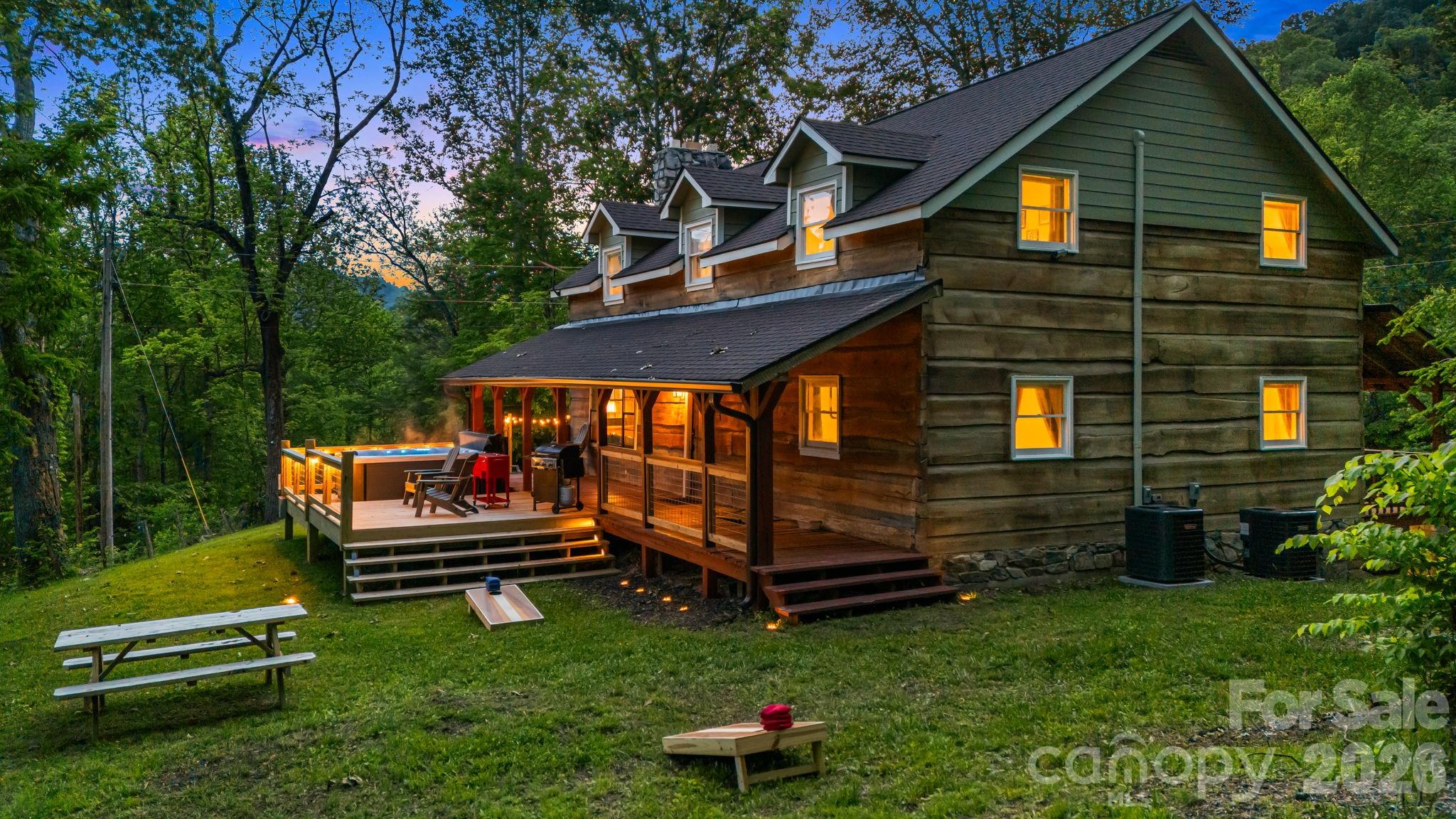 Single Family Residence at 114 Johns Creek Road, Canton, photo 4 of 48