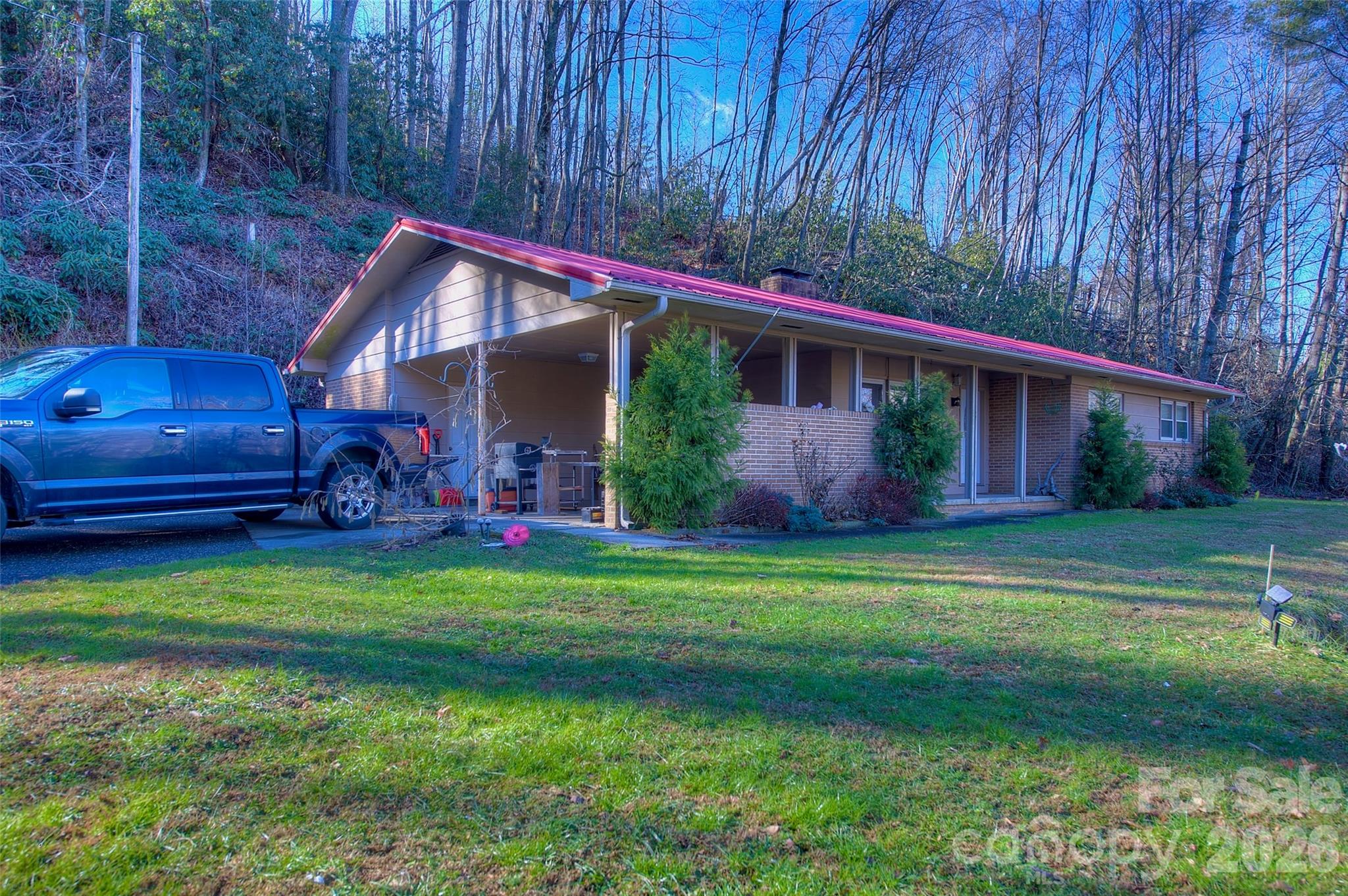 Single Family Residence at 583 Deer Park Lake Road, Spruce Pine, photo 26 of 27