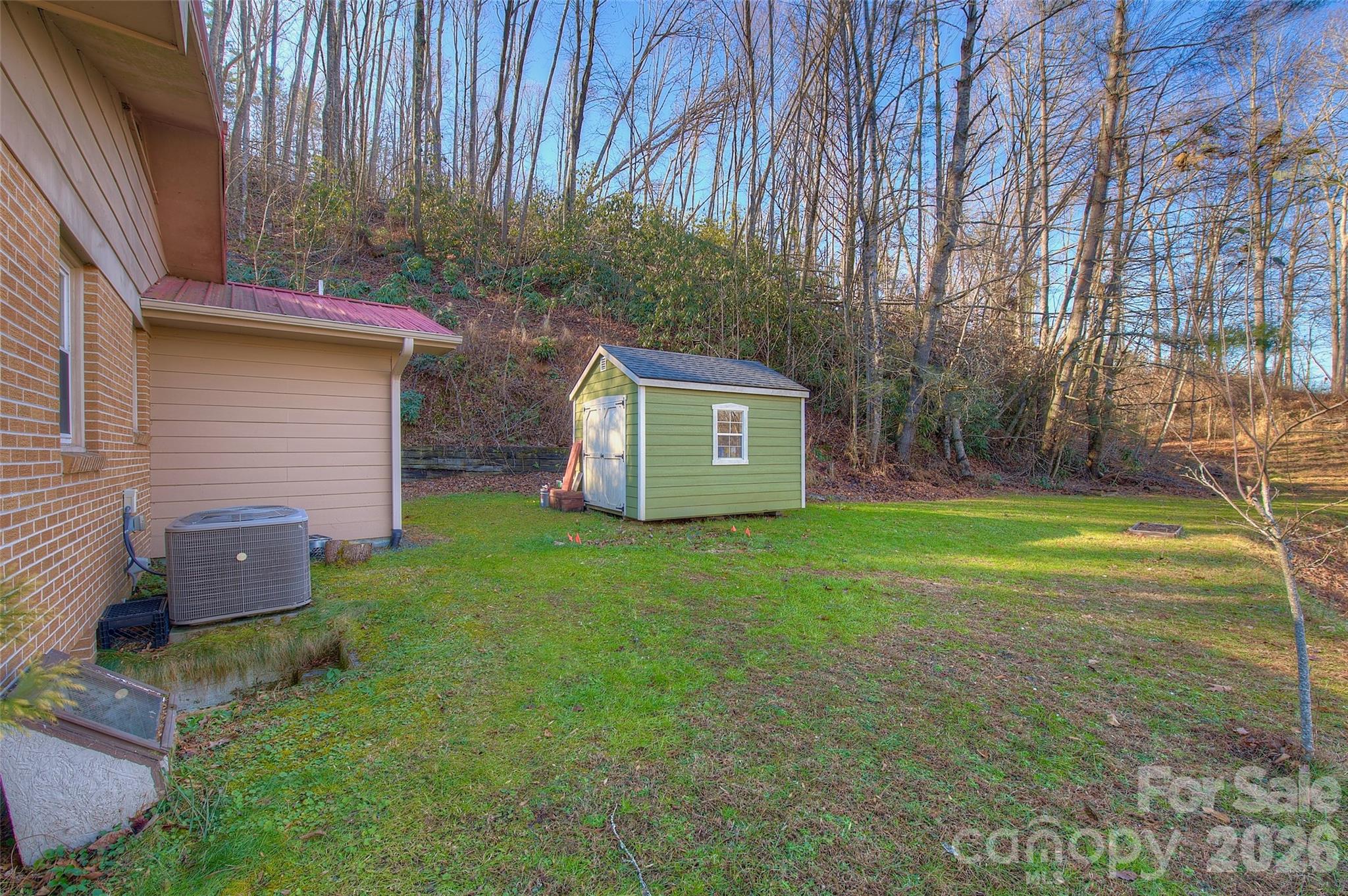 Single Family Residence at 583 Deer Park Lake Road, Spruce Pine, photo 24 of 27
