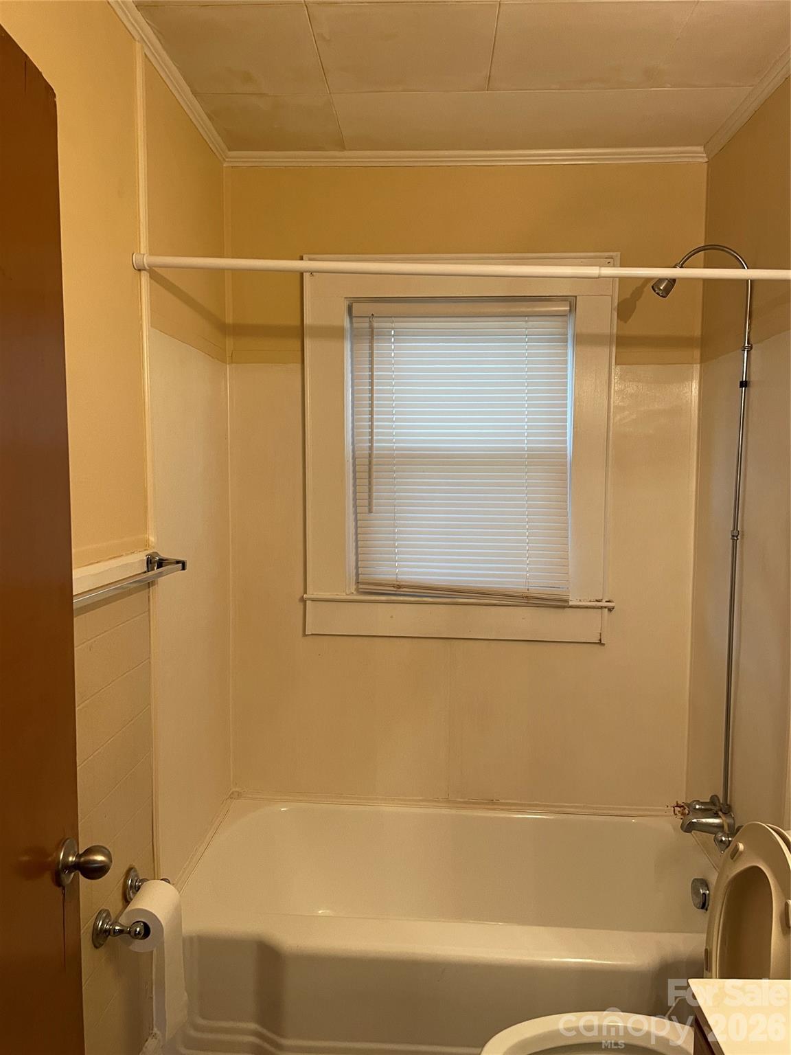 Duplex at 2040 Kannapolis Highway, Kannapolis, photo 15 of 16