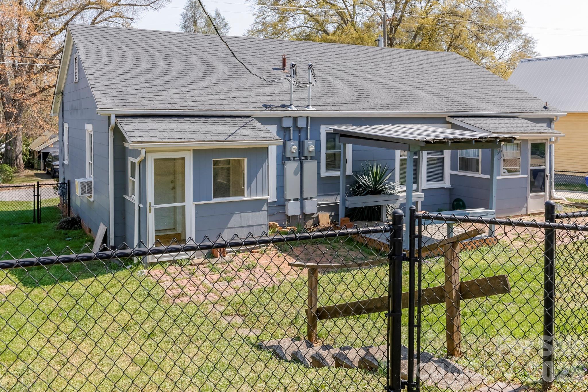 Rear - 114 S Mitchell Street, Rutherfordton
