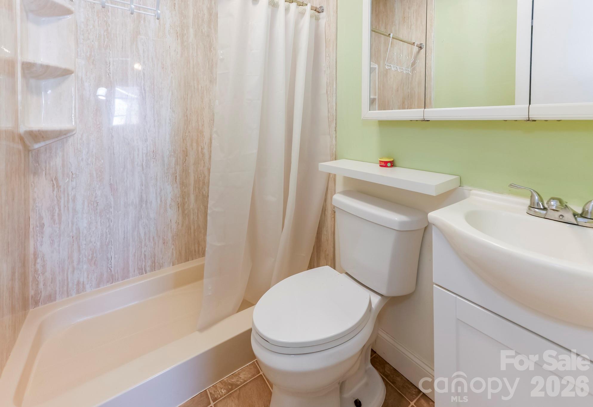 Bath 2 - 114 S Mitchell Street, Rutherfordton