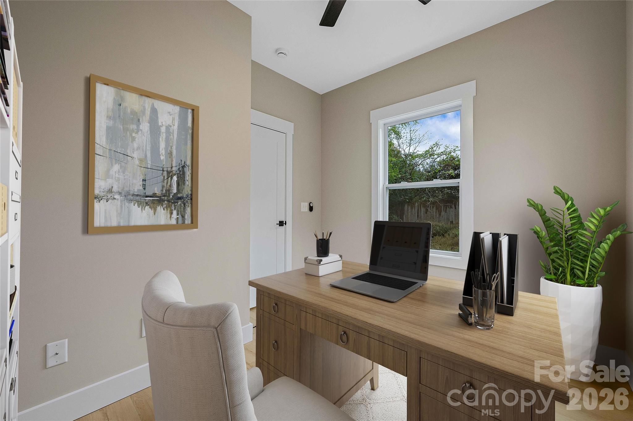 Single Family Residence at 696 Beehive Road, Hendersonville, photo 27 of 47