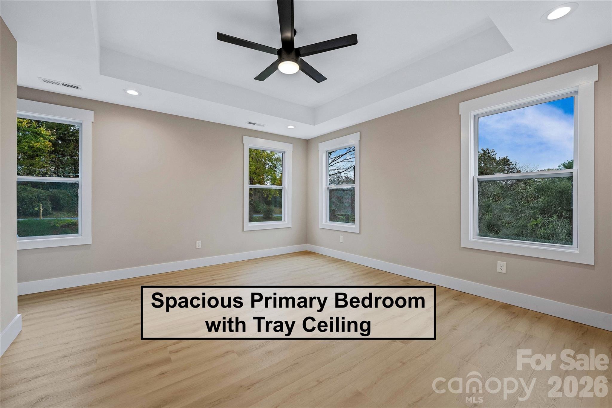 Single Family Residence at 696 Beehive Road, Hendersonville, photo 29 of 47