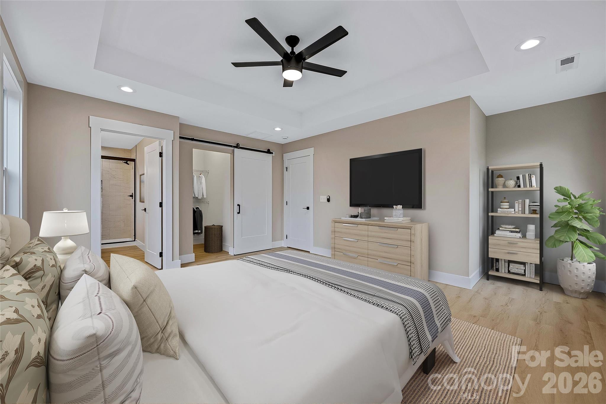Single Family Residence at 696 Beehive Road, Hendersonville, photo 32 of 47