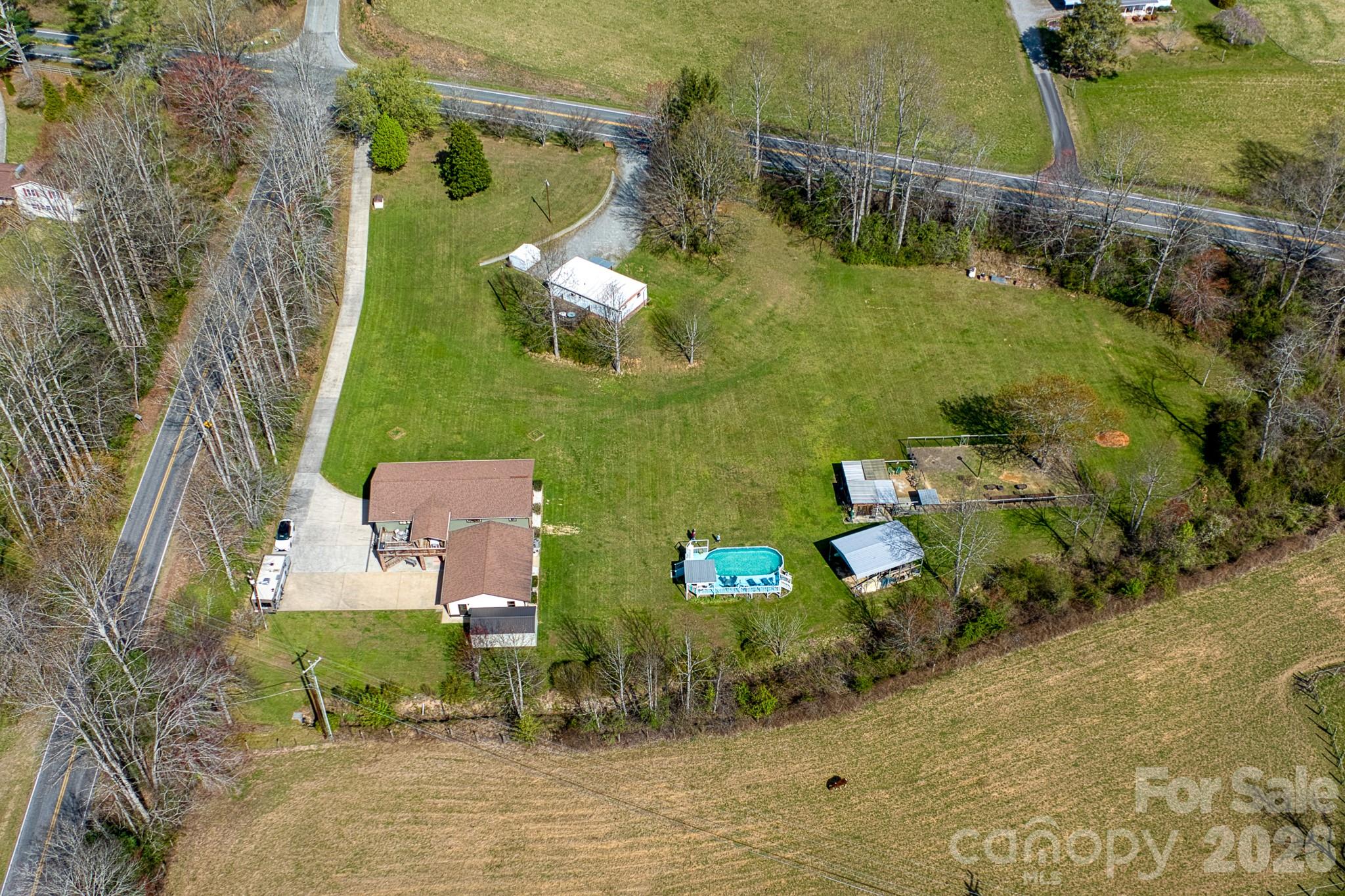 2456 Hendersonville Highway