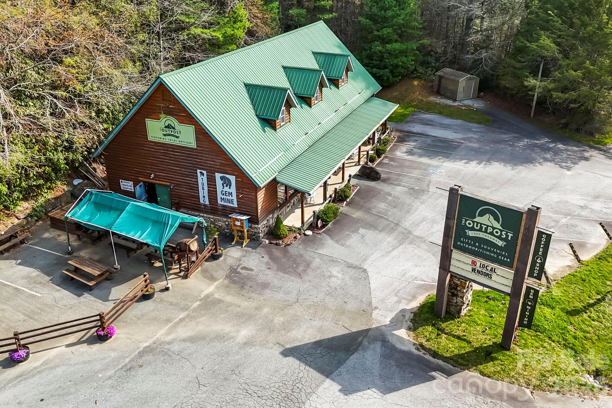 Single Family Residence at 10932 Rosman Highway, Lake Toxaway, photo 3 of 34