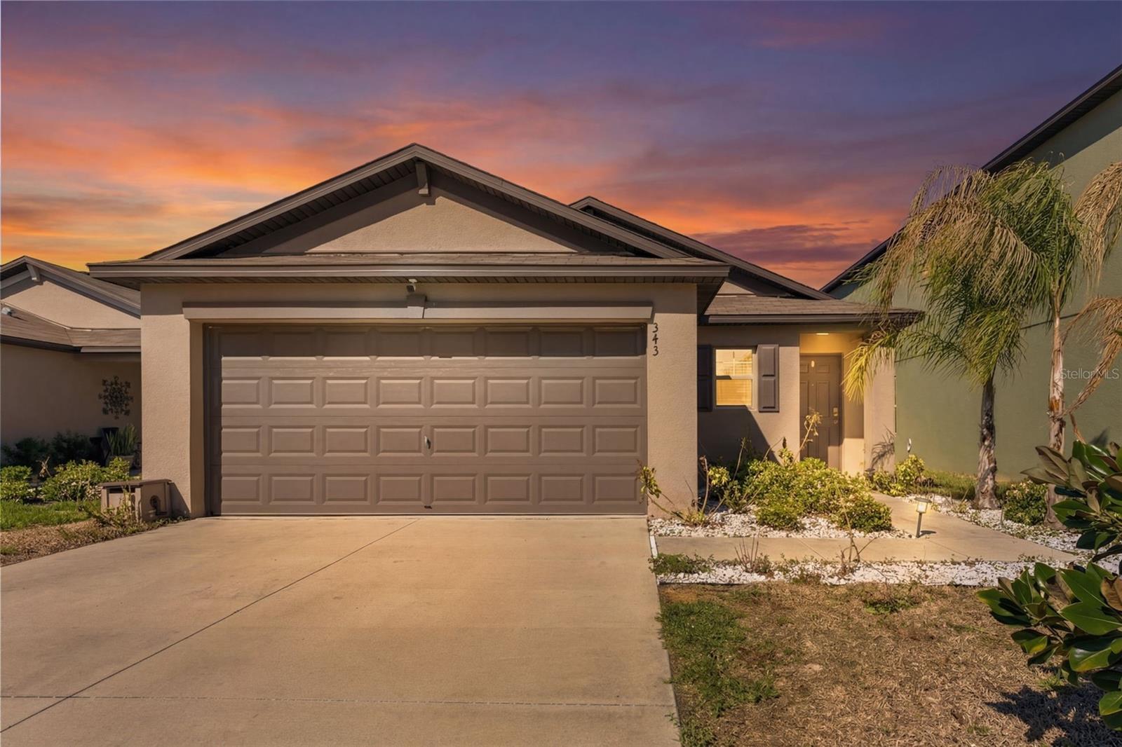 343 ARGYLL DR