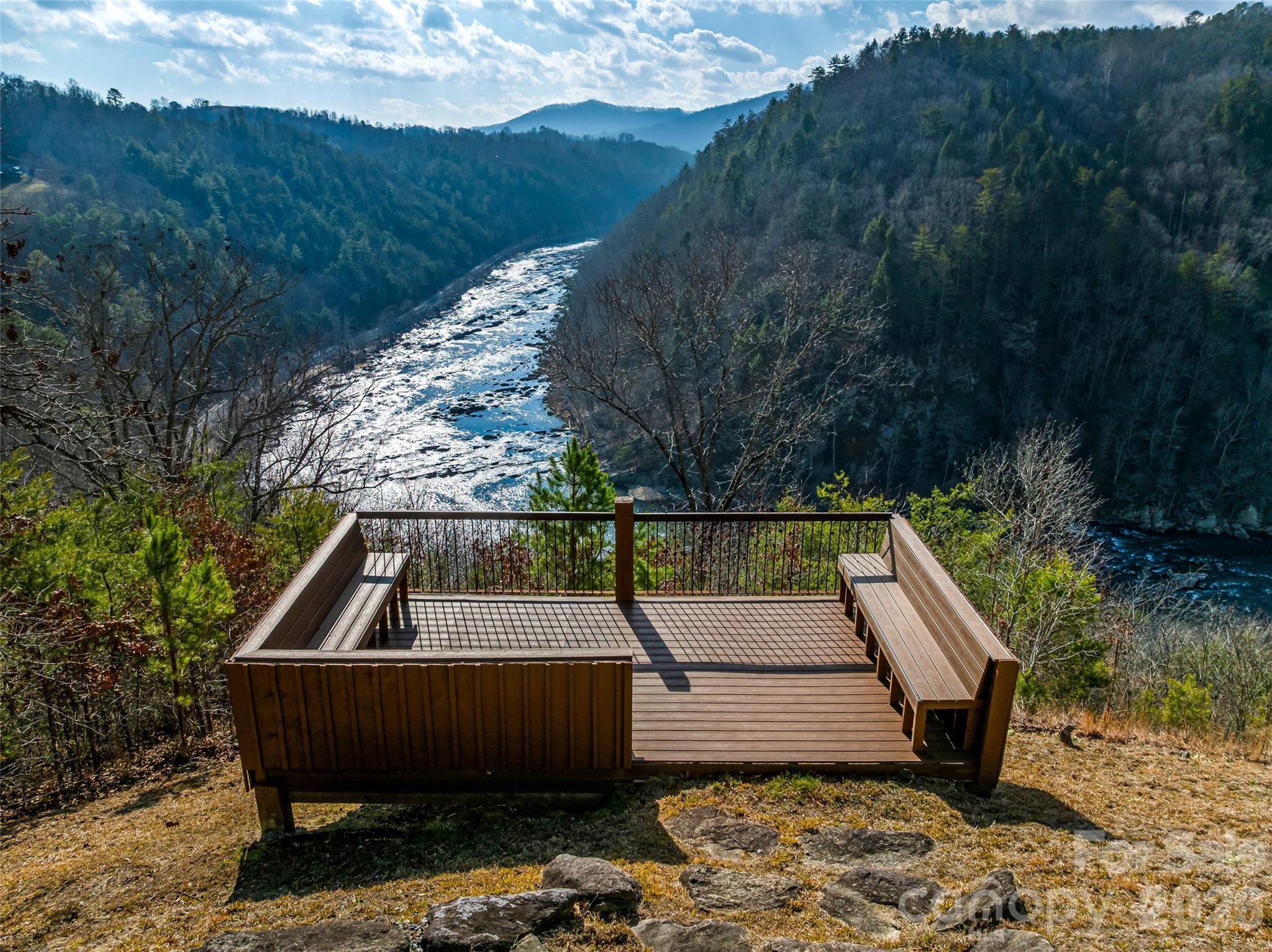 River overlook at the lodge - 3735 French Broad Parkway, Marshall