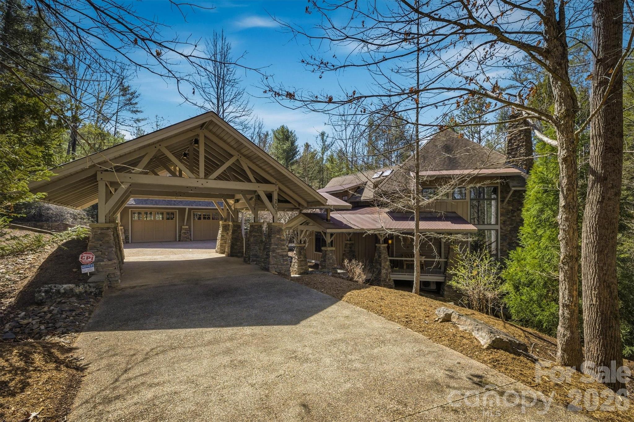 Single Family Residence at 2007 Old Wildlife Club Drive, Nebo, photo 2 of 52