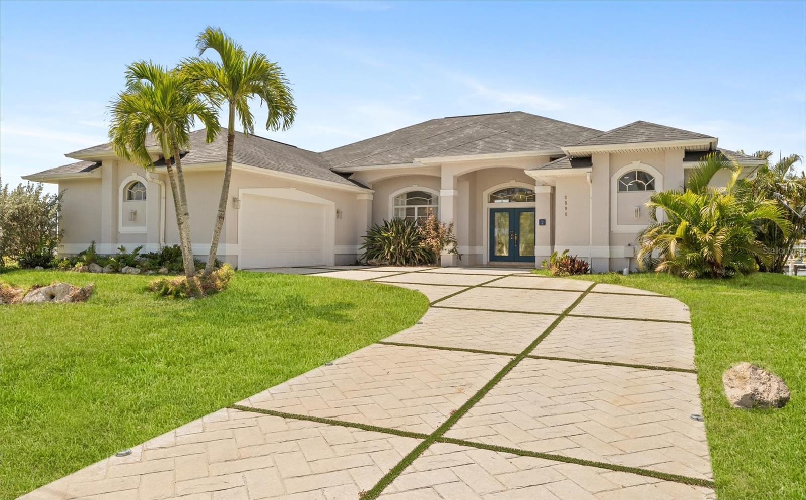 8090 ARLEWOOD CIR