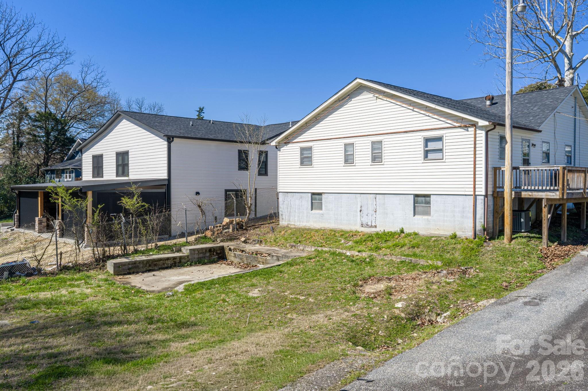 Office at 511 Lee Avenue, Lincolnton, photo 23 of 32