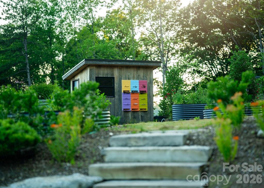 Community Garden for fresh resident produce. - 0 East Garden Trail, Hendersonville