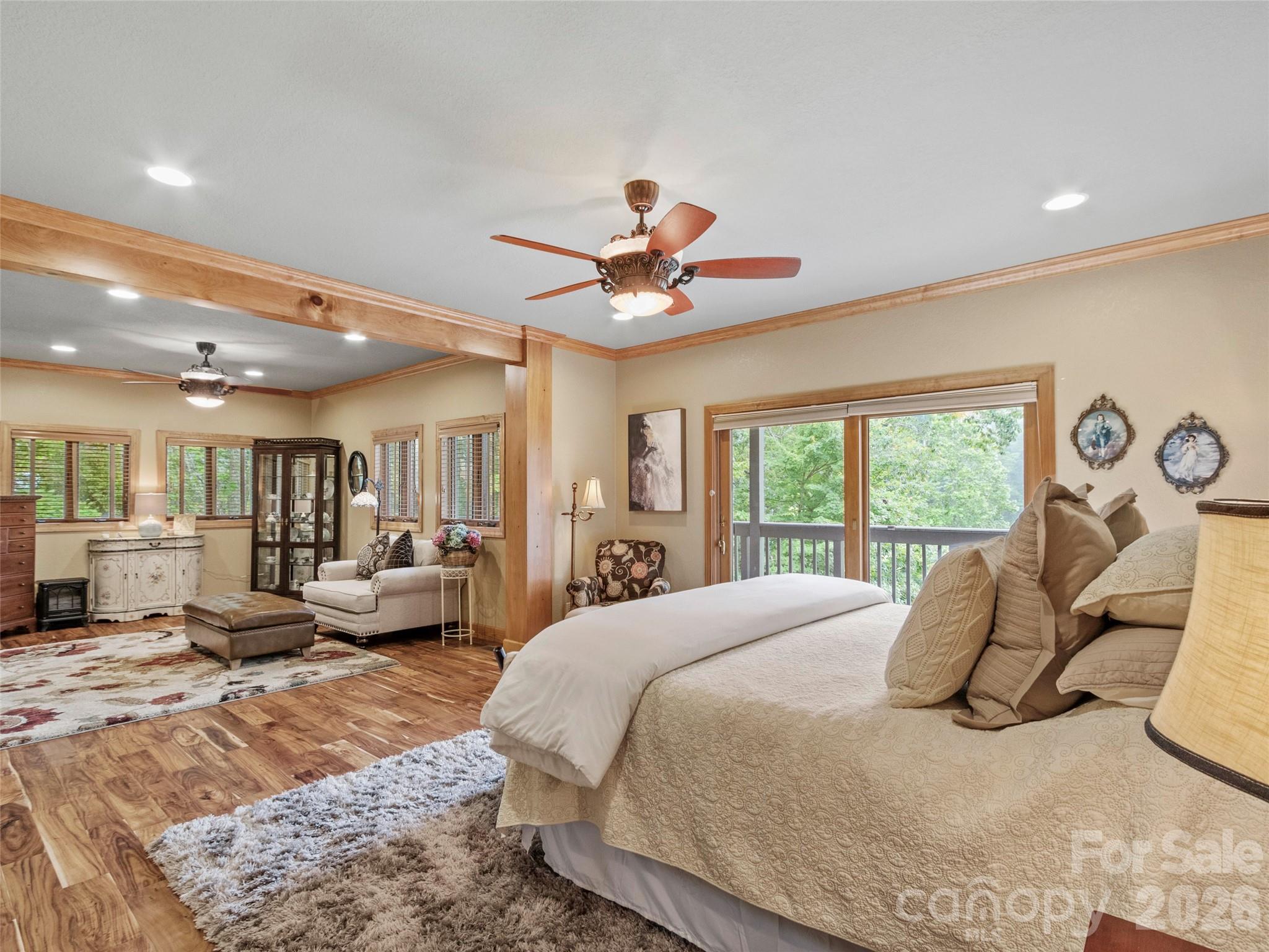 Luxurious primary retreat with sitting room & deck access - 151 Austin Mountain Drive, Burnsville