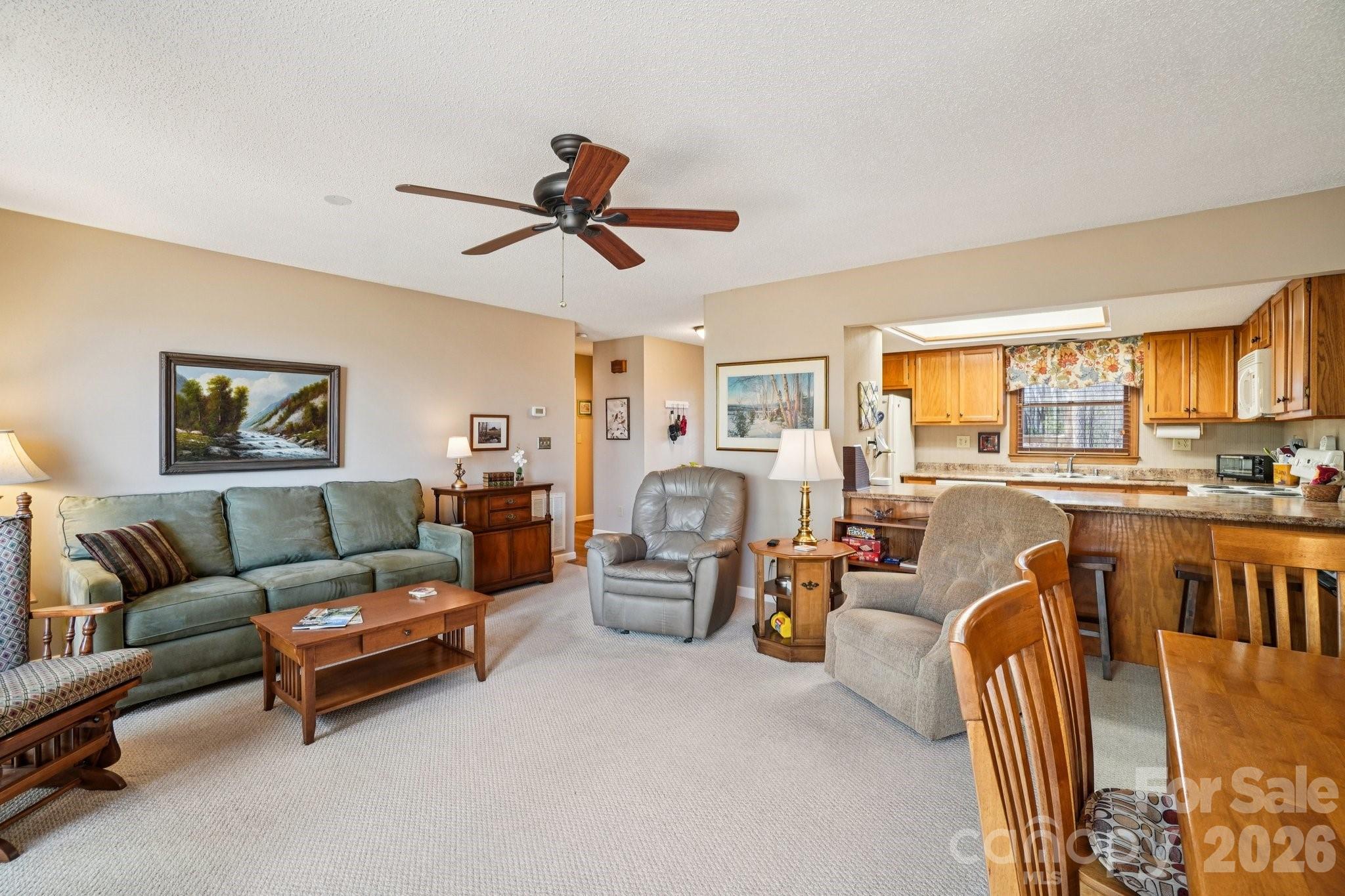 Condominium at 409 Whitney Boulevard, Lake Lure, photo 5 of 24