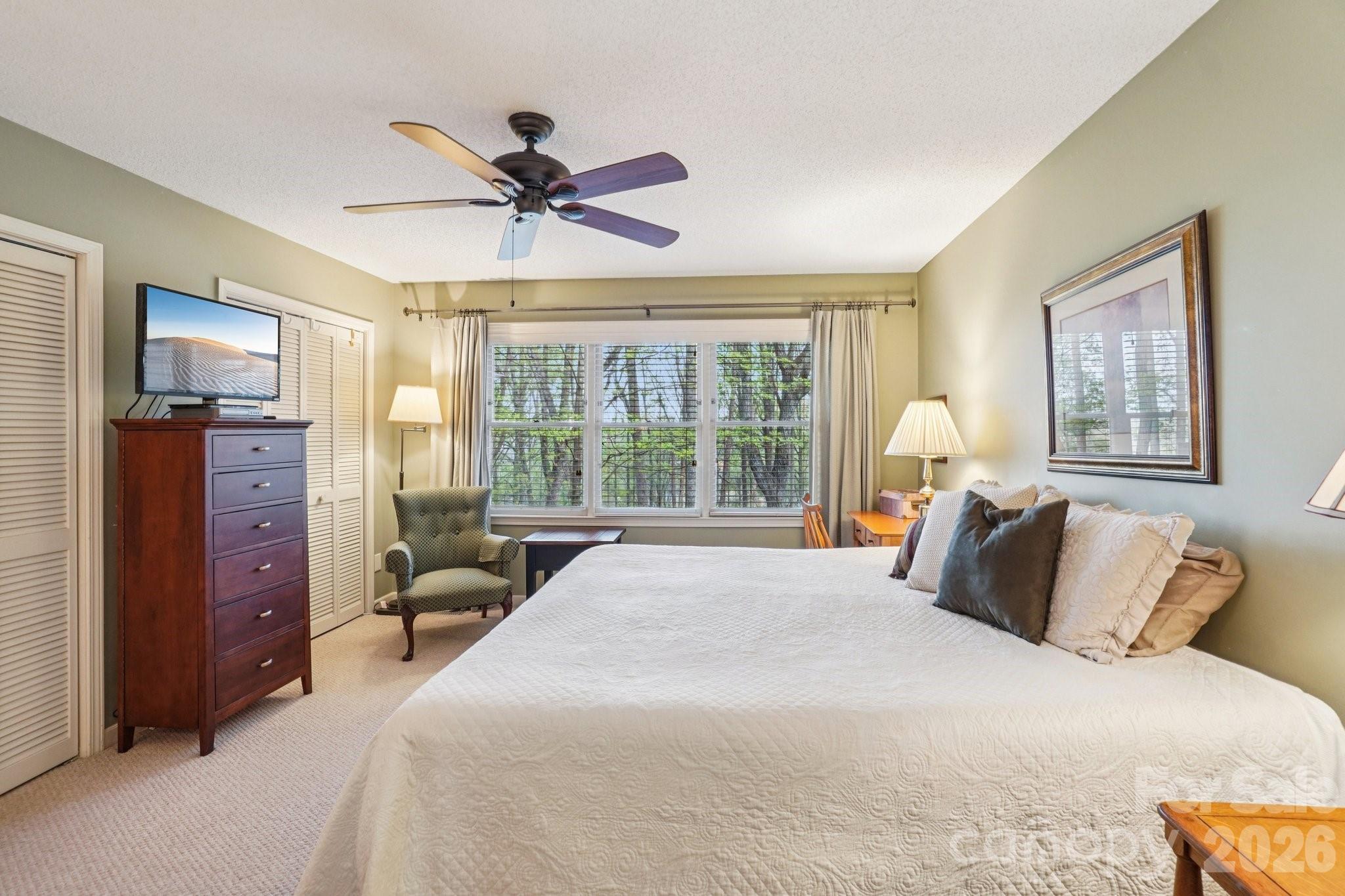 Condominium at 409 Whitney Boulevard, Lake Lure, photo 11 of 24