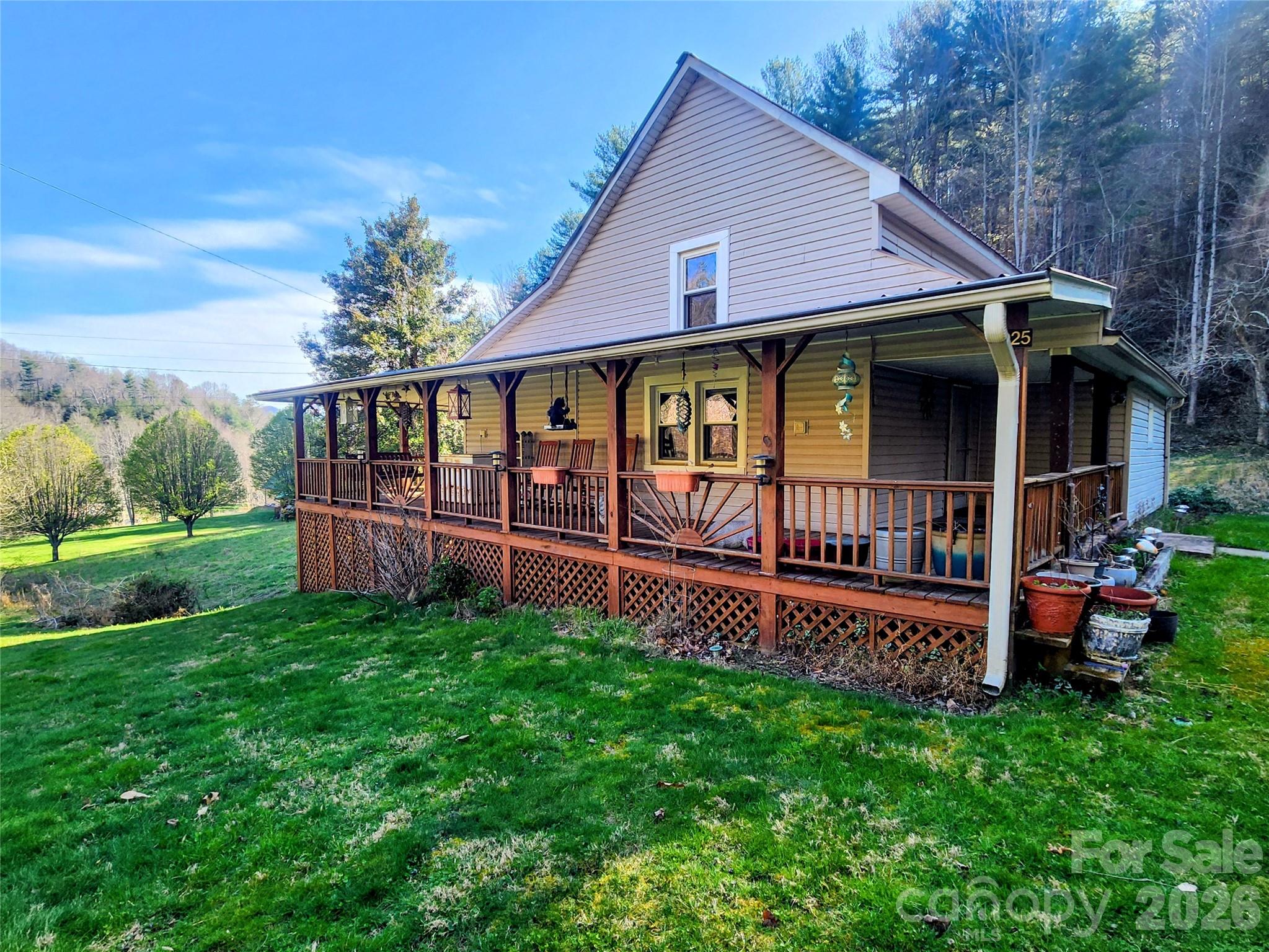 1025 Chandler Cove Road