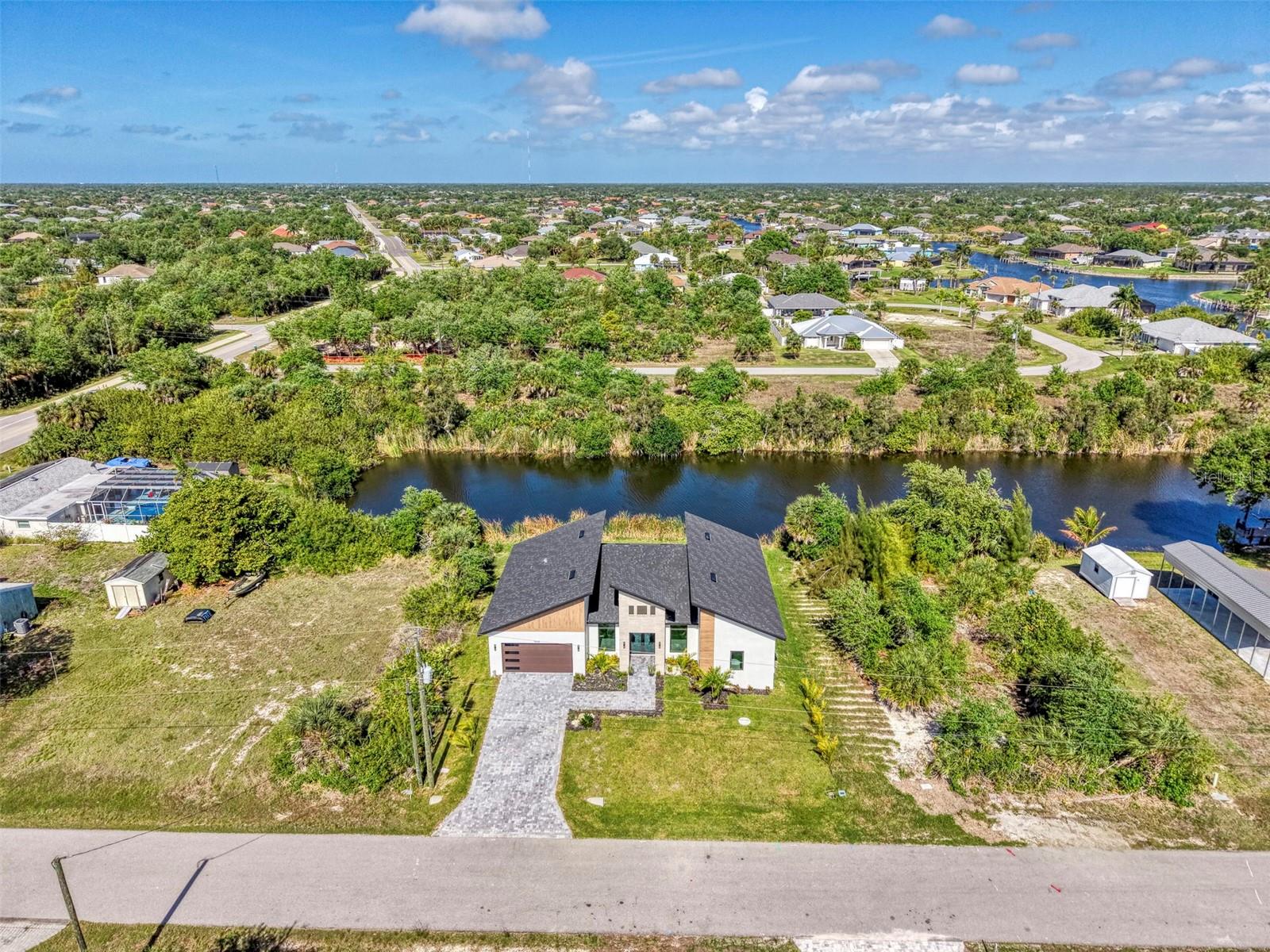 Single Family Residence at 9468 ATTICA CIR, PORT CHARLOTTE, photo 3 of 64
