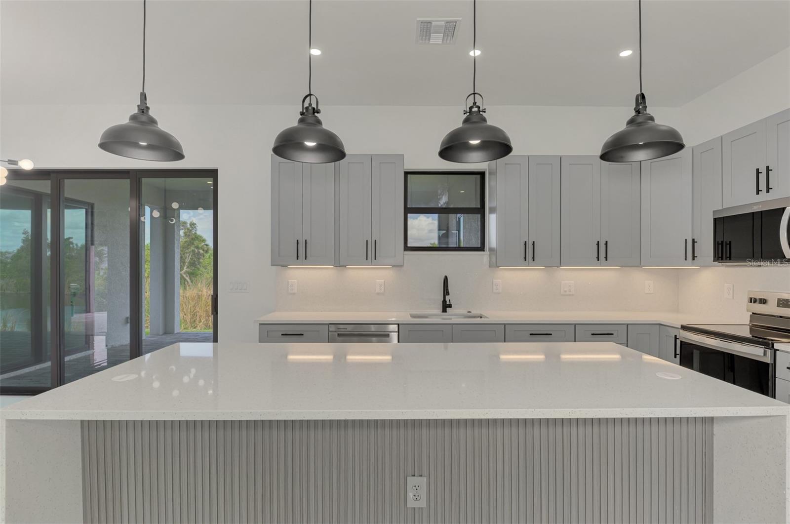 Single Family Residence at 9468 ATTICA CIR, PORT CHARLOTTE, photo 20 of 64