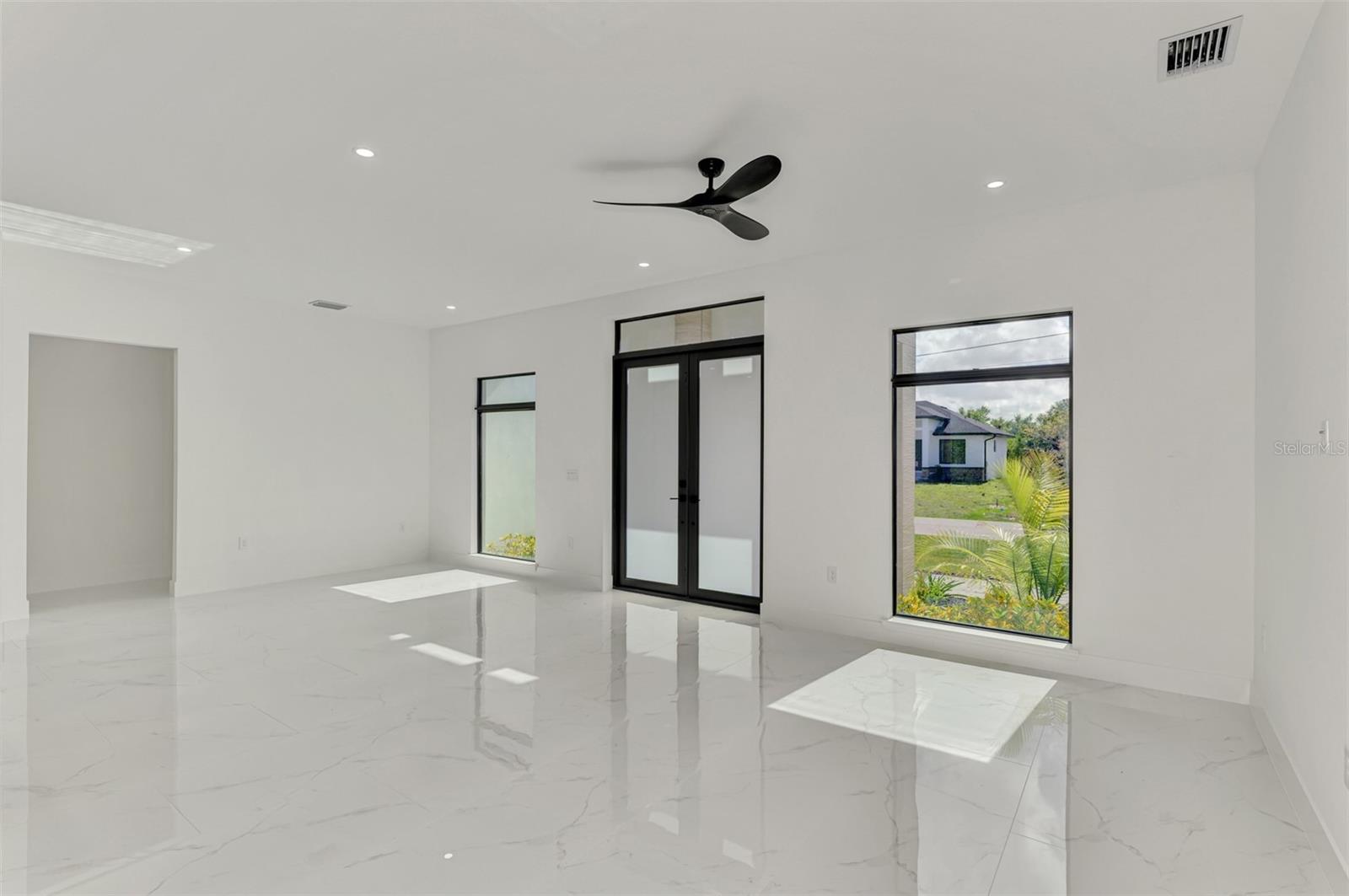 Single Family Residence at 9468 ATTICA CIR, PORT CHARLOTTE, photo 27 of 64