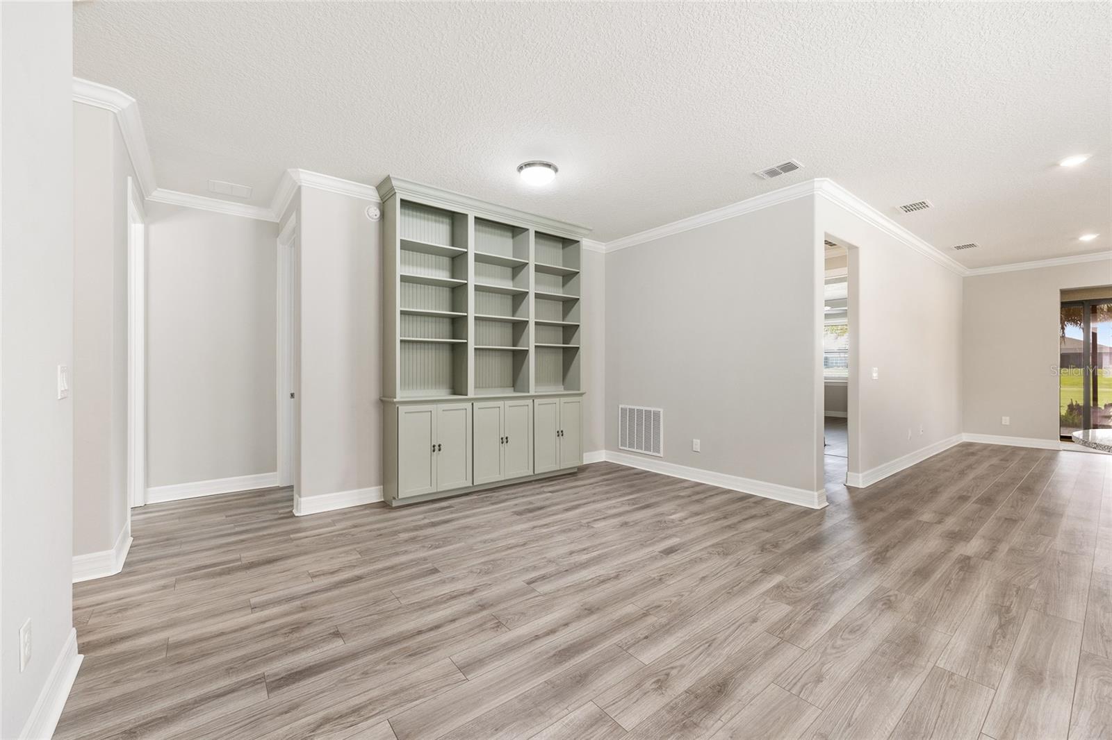 Single Family Residence at 6816 SW 95TH CIR, OCALA, photo 9 of 57
