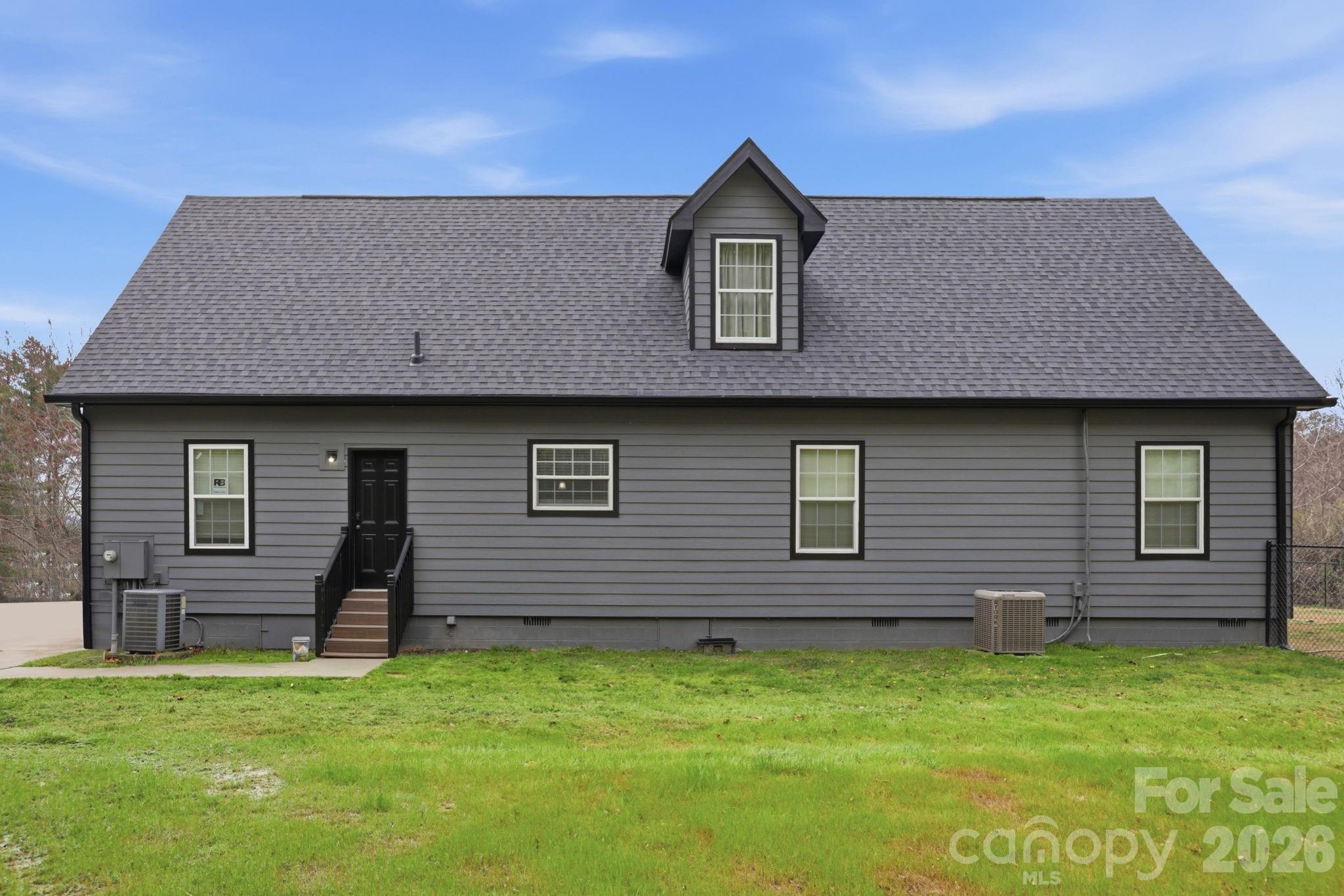Single Family Residence at 67 Nimitz Drive, Brevard, photo 3 of 44