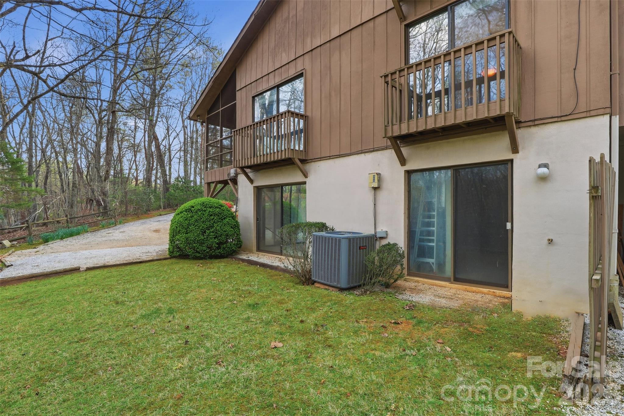 Condominium at 17 Knoll Drive, Columbus, photo 29 of 31