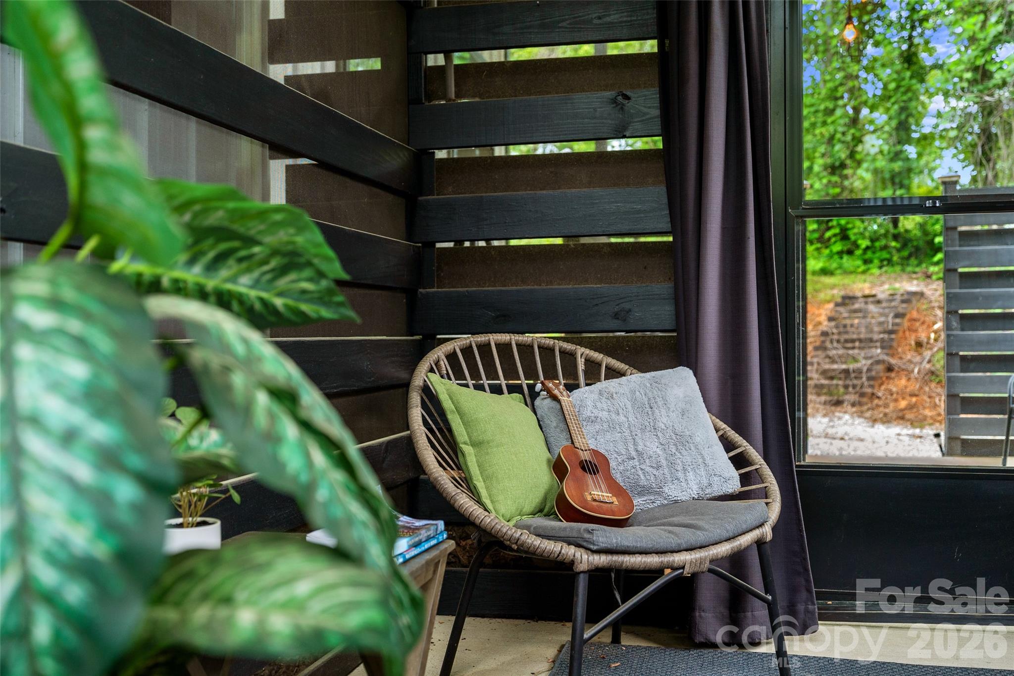 MAC - Covered Patio for relaxation - 787 Ridge Road, Marion