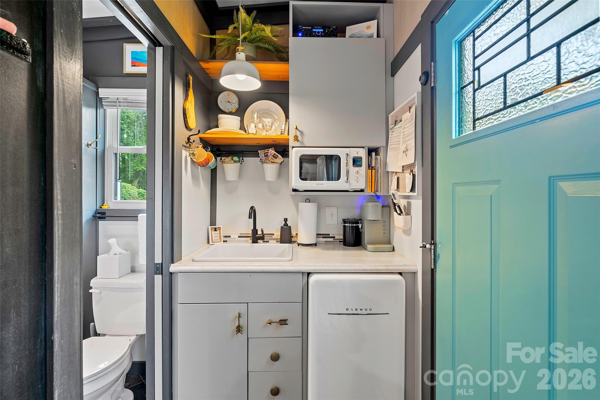 MINI - Kitchenette - 787 Ridge Road, Marion
