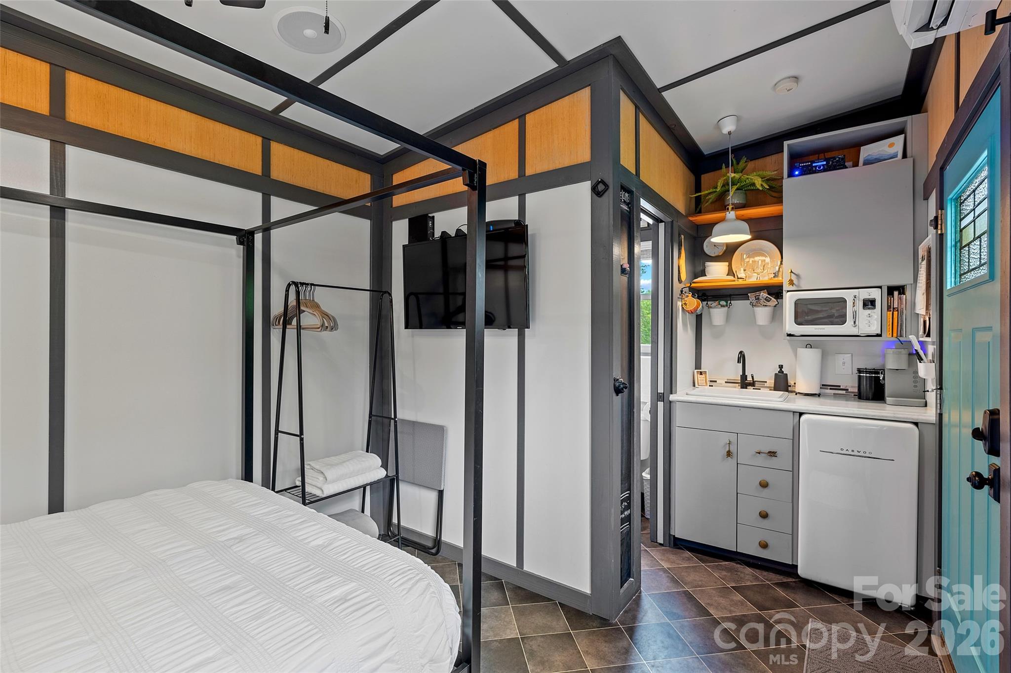MINI - Move in ready - 787 Ridge Road, Marion