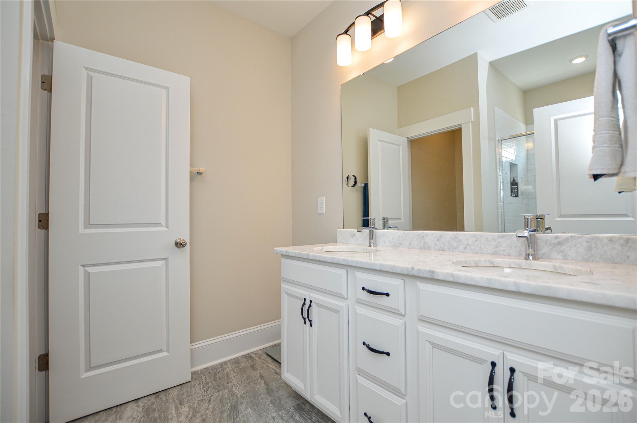 Townhouse at 1042 Riverwalk Parkway, Rock Hill, photo 10 of 32