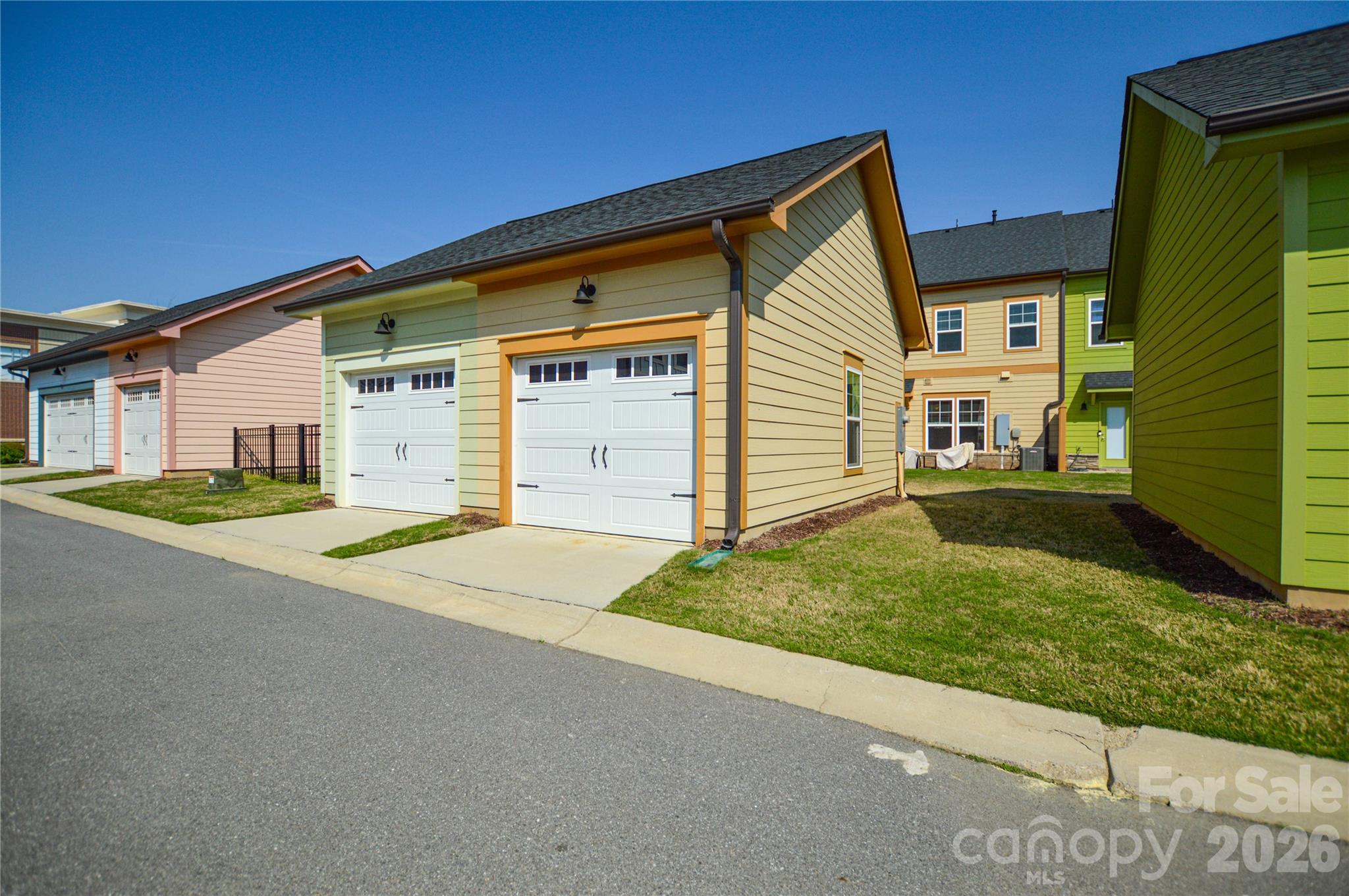 Townhouse at 1042 Riverwalk Parkway, Rock Hill, photo 20 of 32