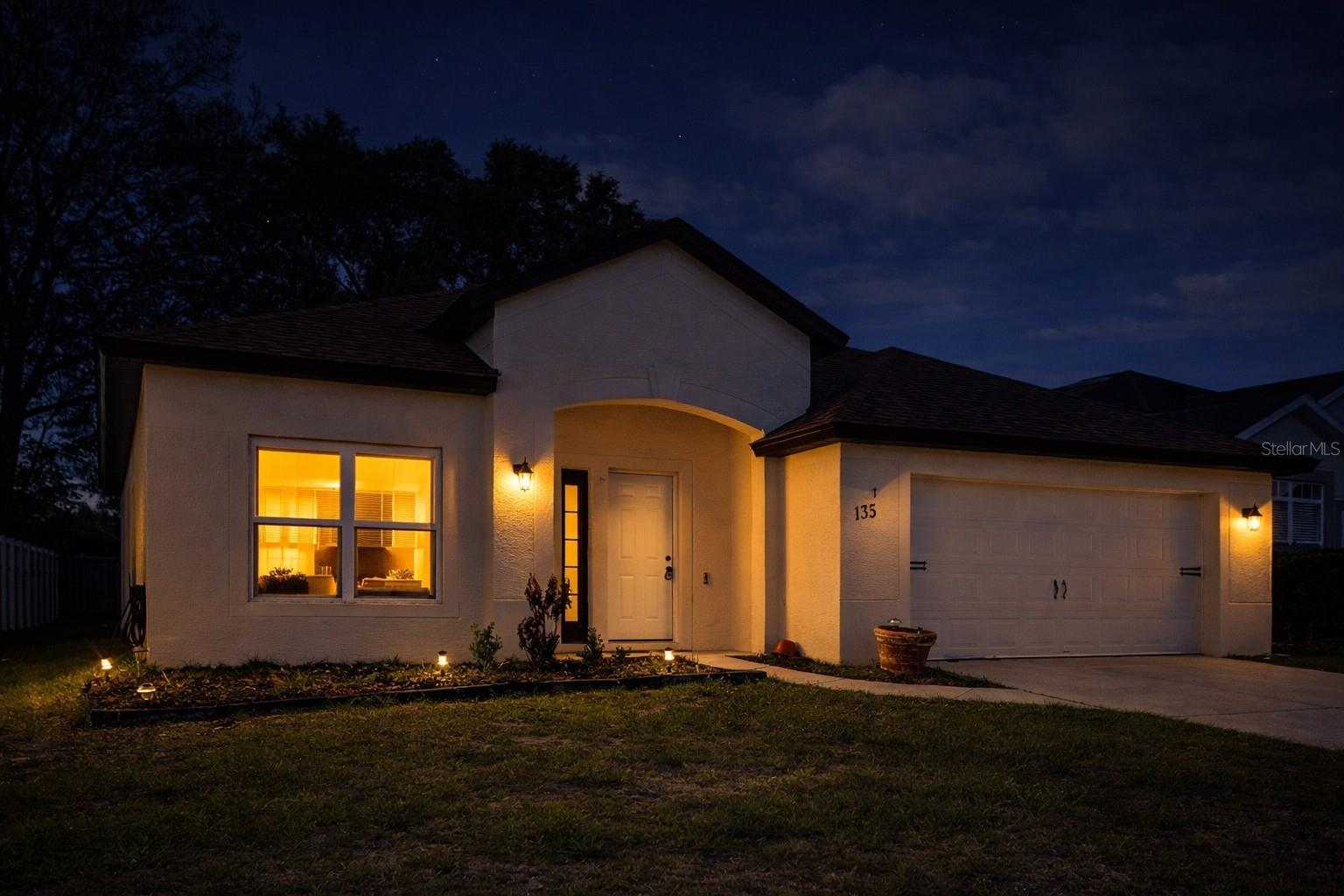 Single Family Residence at 133 JAYBEE AVE, DAVENPORT, photo 2 of 31