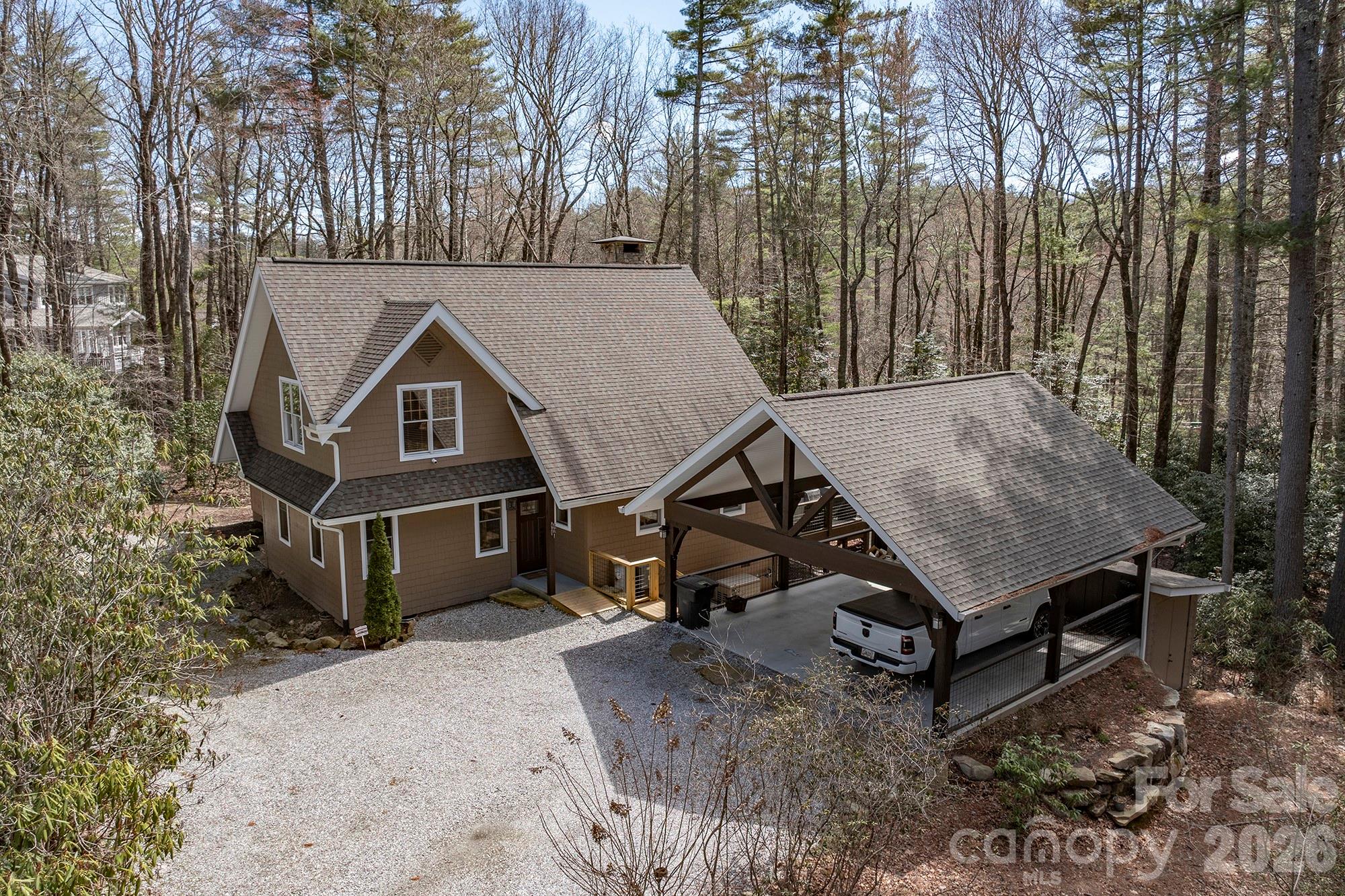 Single Family Residence at 1580 Fairway Drive, Lake Toxaway, photo 2 of 26