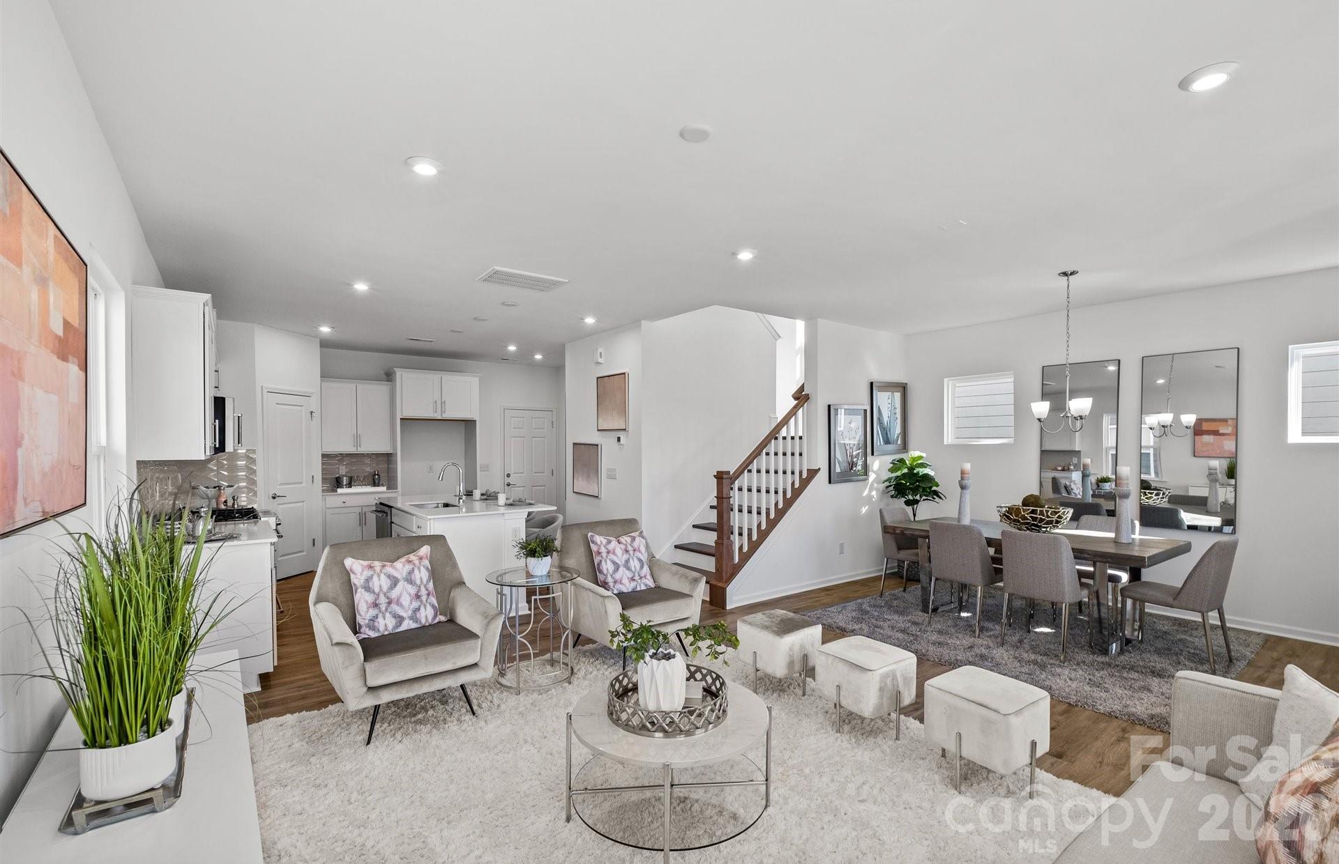 REPRESENTATION PHOTO - 2220 Waterfall Way, Monroe