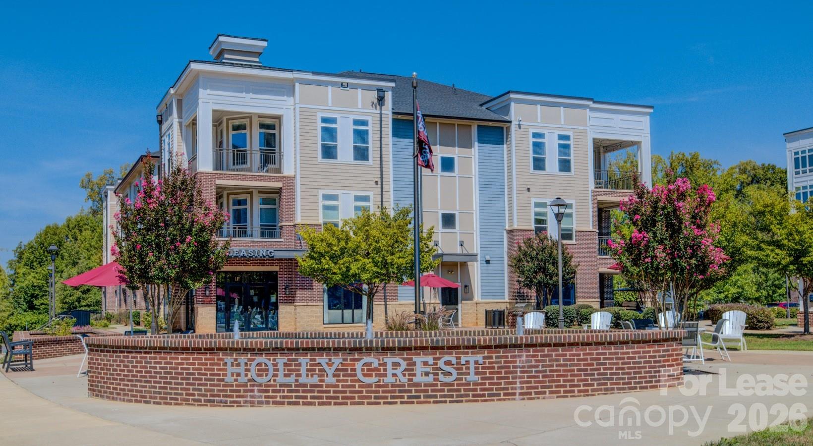 Apartment at 16408 Holly Crest Lane, Huntersville, photo 2 of 48