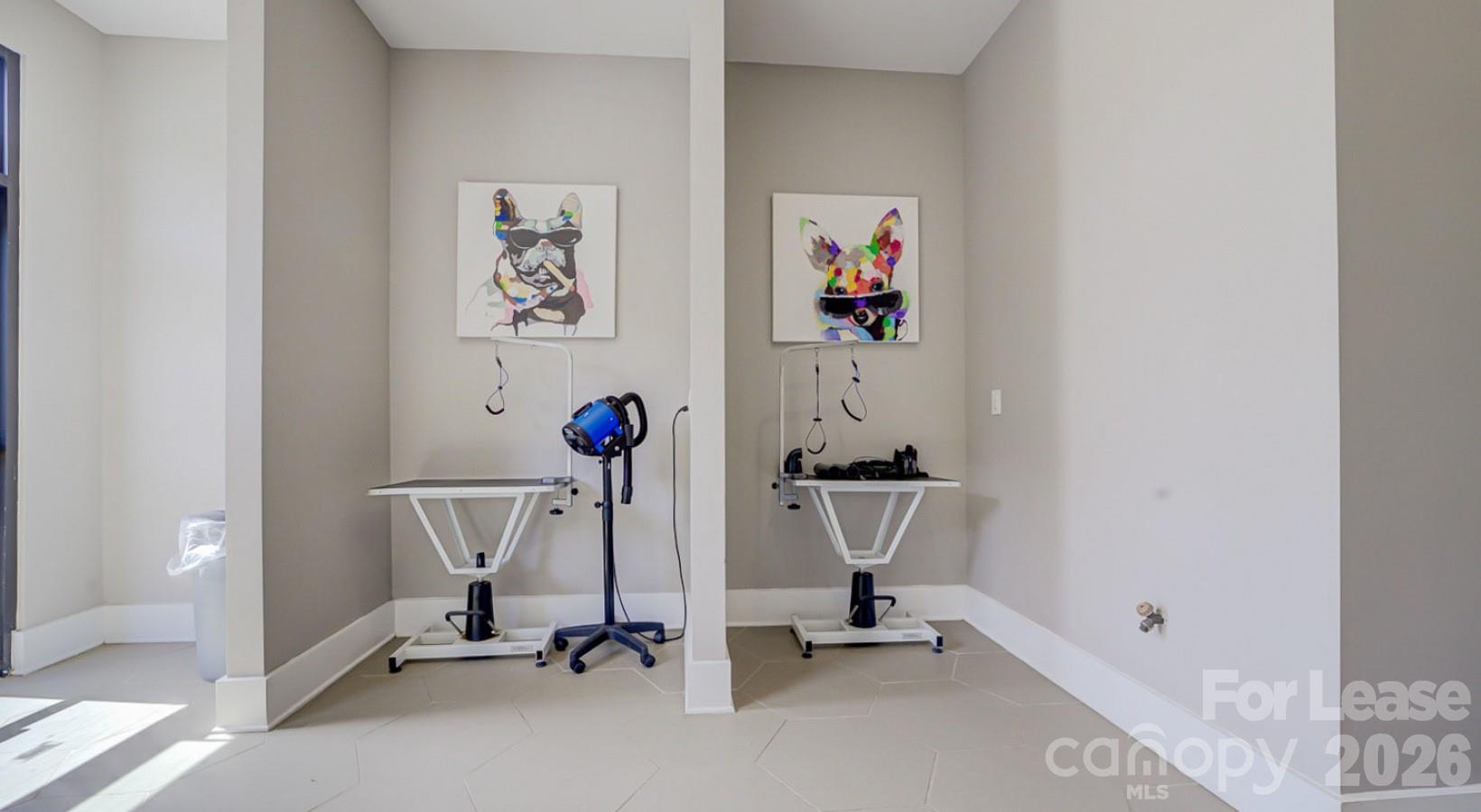 Apartment at 16408 Holly Crest Lane, Huntersville, photo 13 of 48