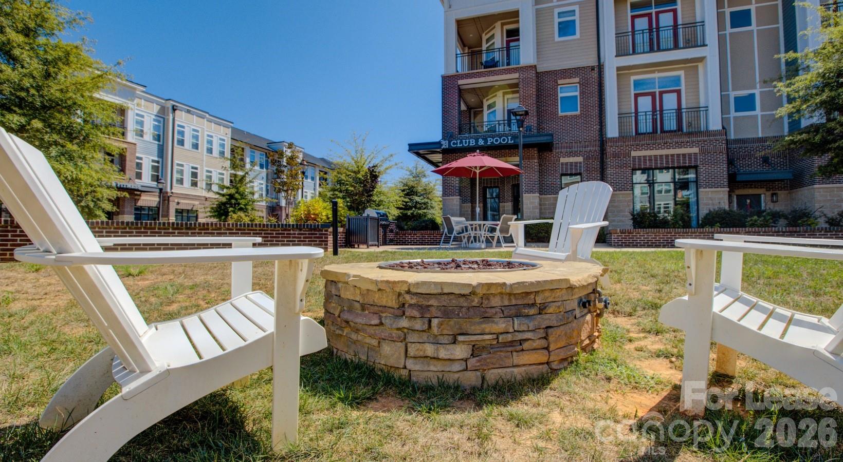 Apartment at 16408 Holly Crest Lane, Huntersville, photo 23 of 48