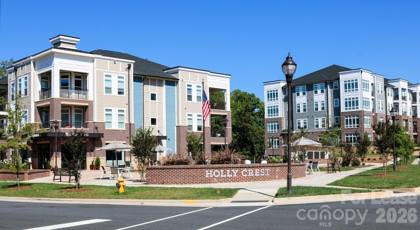 Apartment at 16408 Holly Crest Lane, Huntersville, photo 28 of 48
