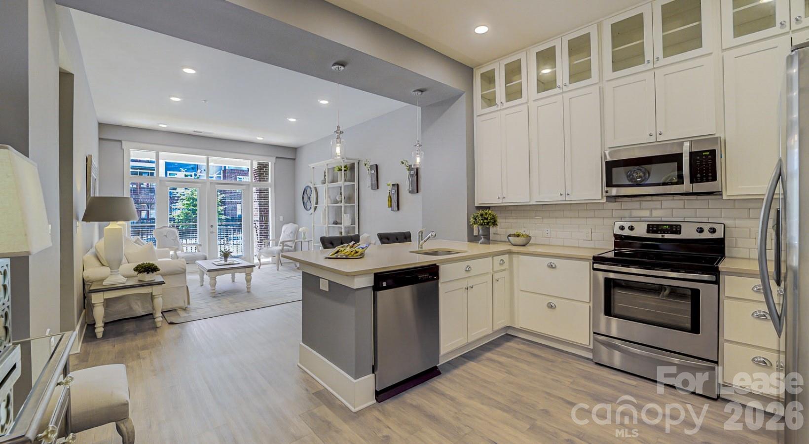 Apartment at 16408 Holly Crest Lane, Huntersville, photo 31 of 48