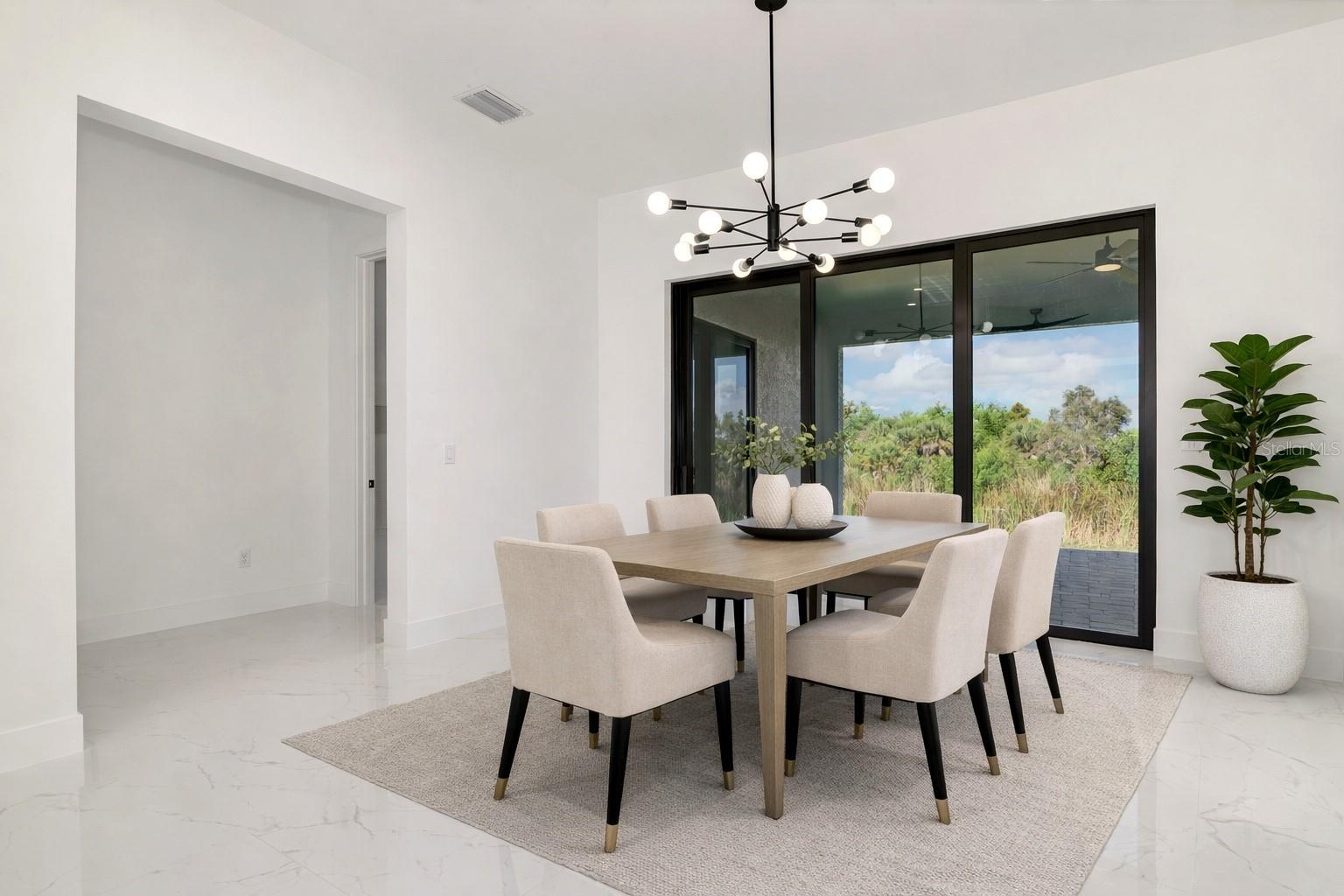 Virtual staging - 9468 ATTICA CIR, PORT CHARLOTTE