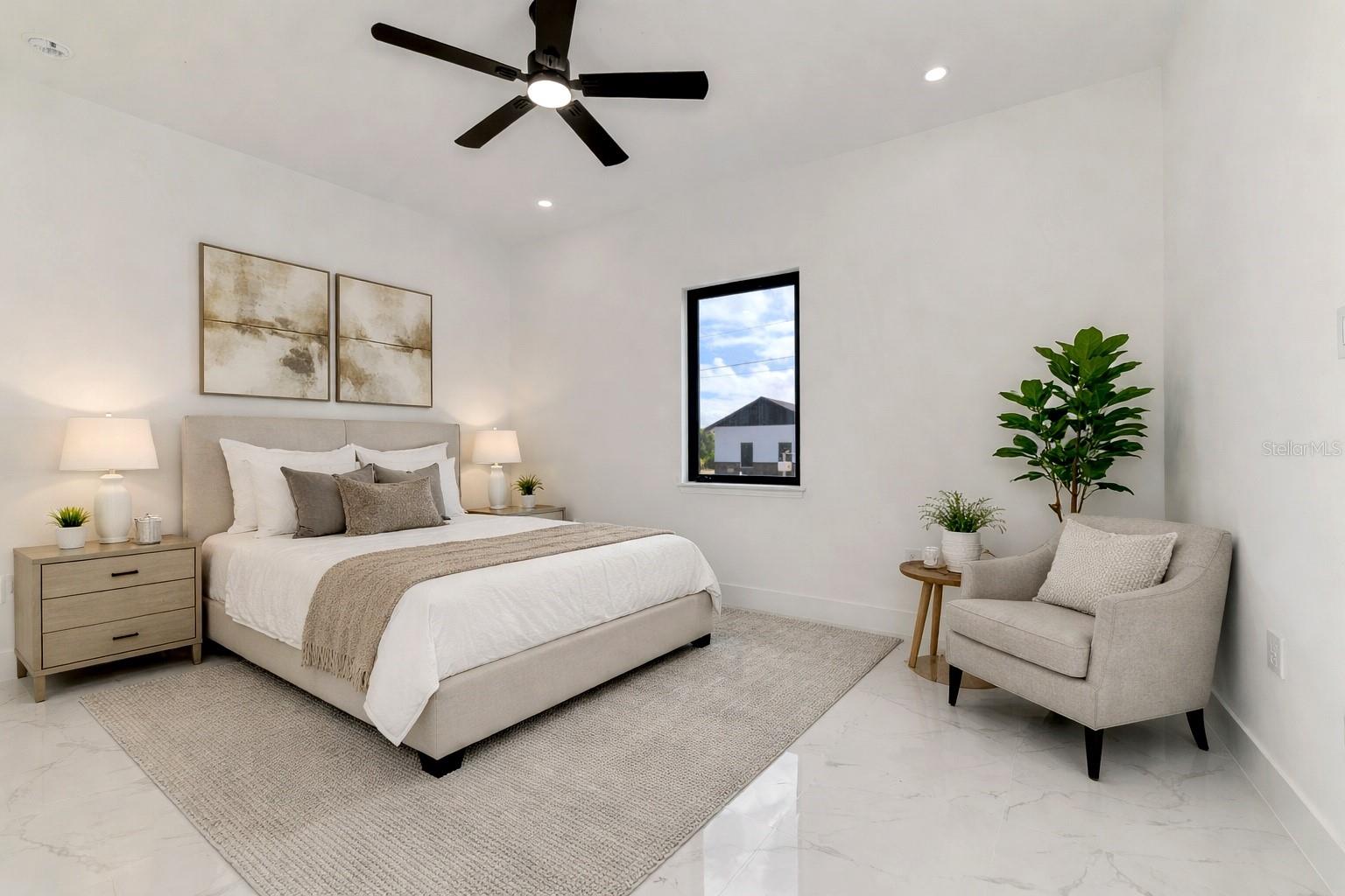 Virtual staging - 9468 ATTICA CIR, PORT CHARLOTTE