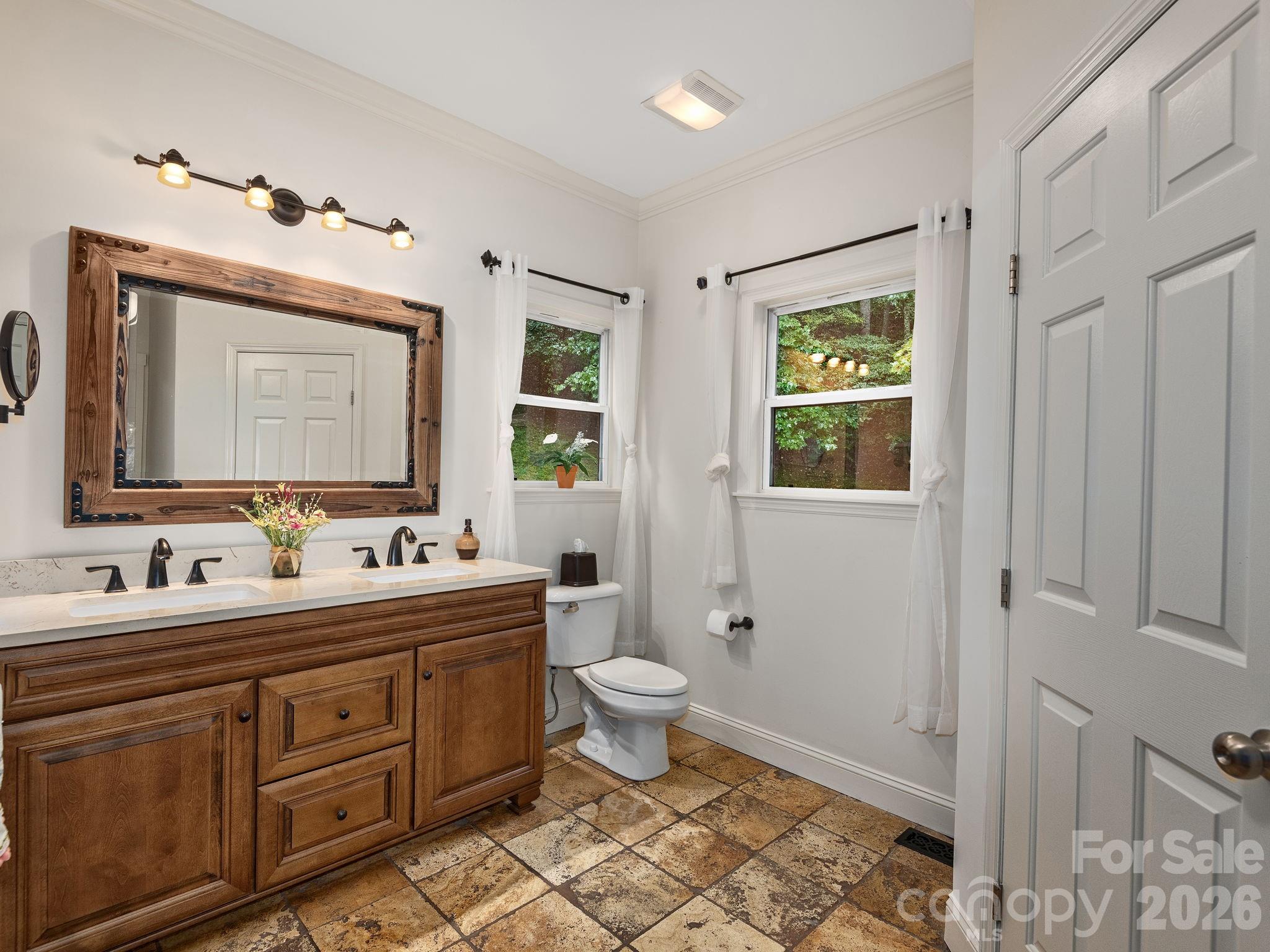 Single Family Residence at 420 Chimney Rock Drive, Weaverville, photo 16 of 42