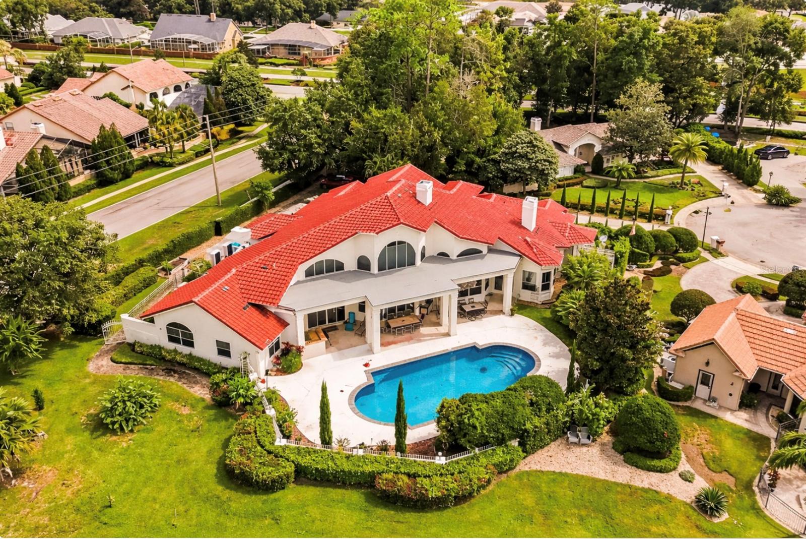 1036 GOLF VALLEY DR