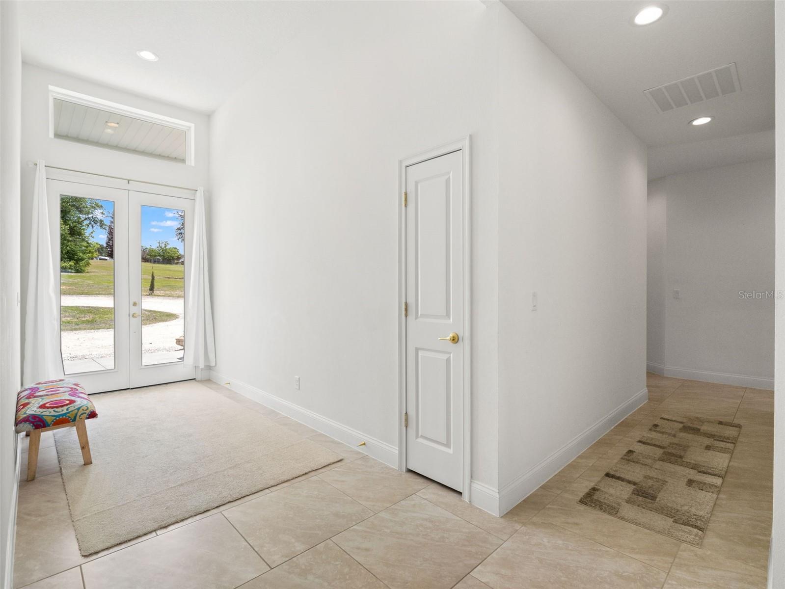 Single Family Residence at 11155 CHERRY LAKE RD, CLERMONT, photo 8 of 46